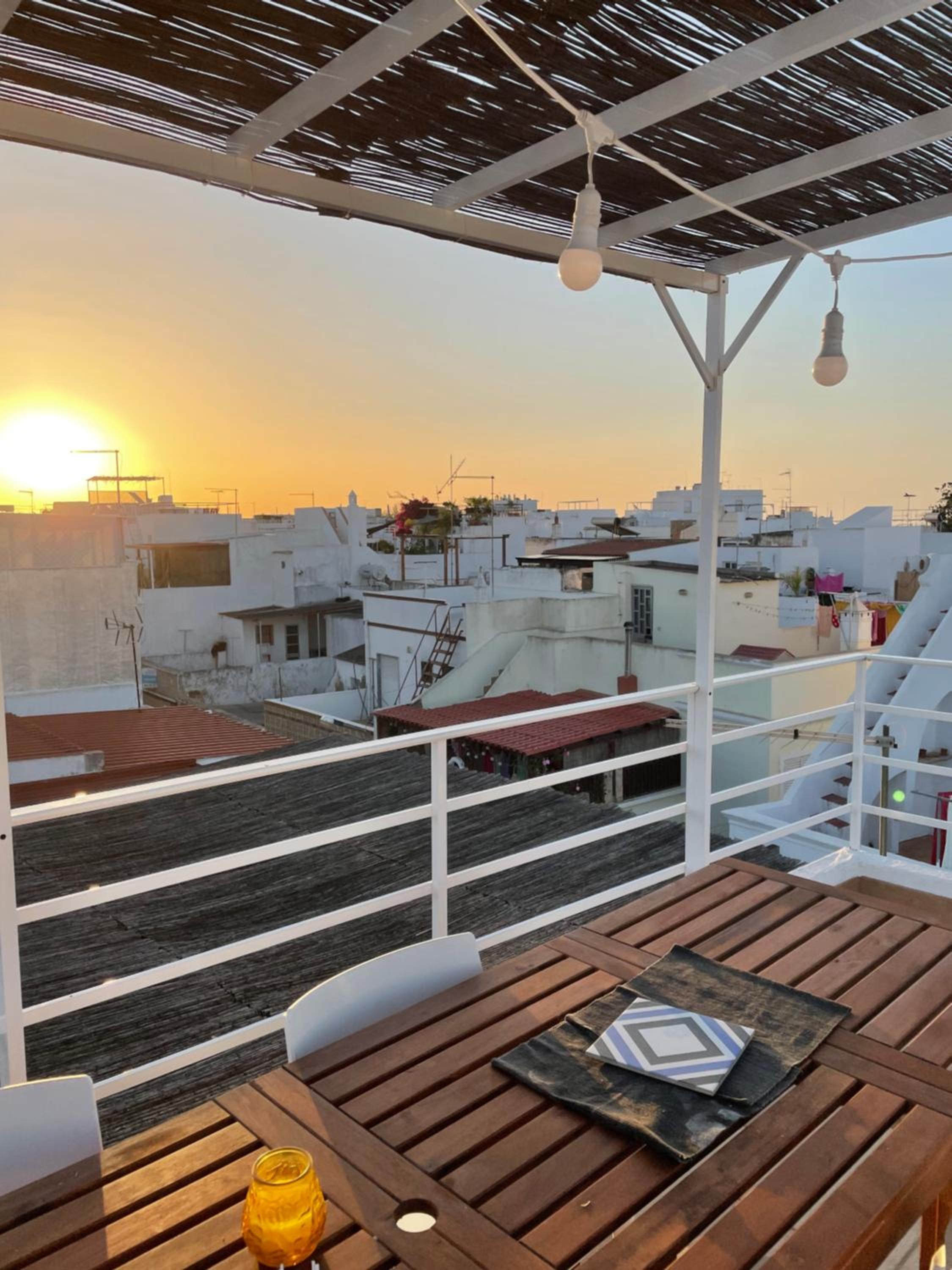 Casa Paixanita - jacuzzi & terrace downtown Olhao view 3