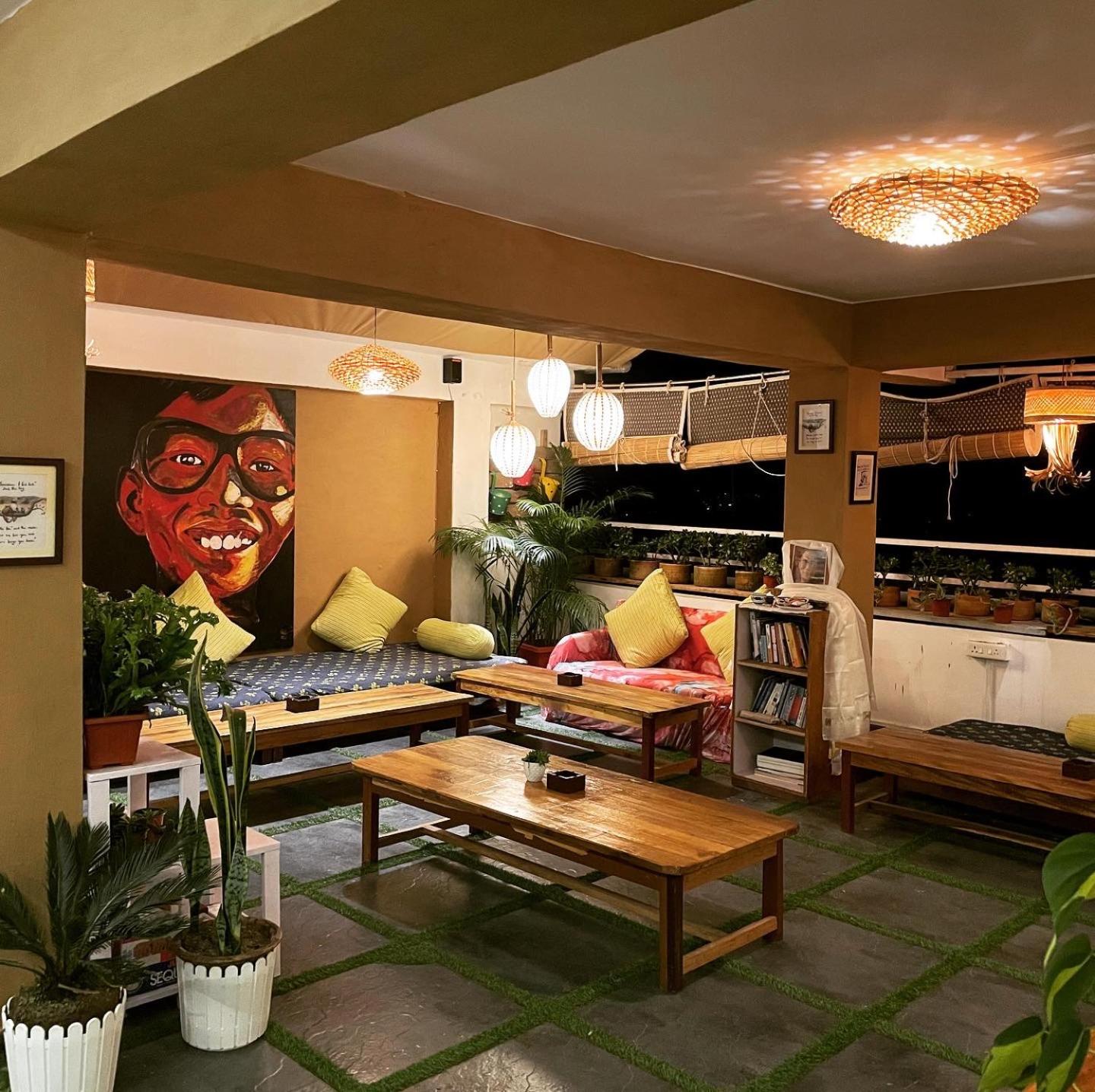 lounge