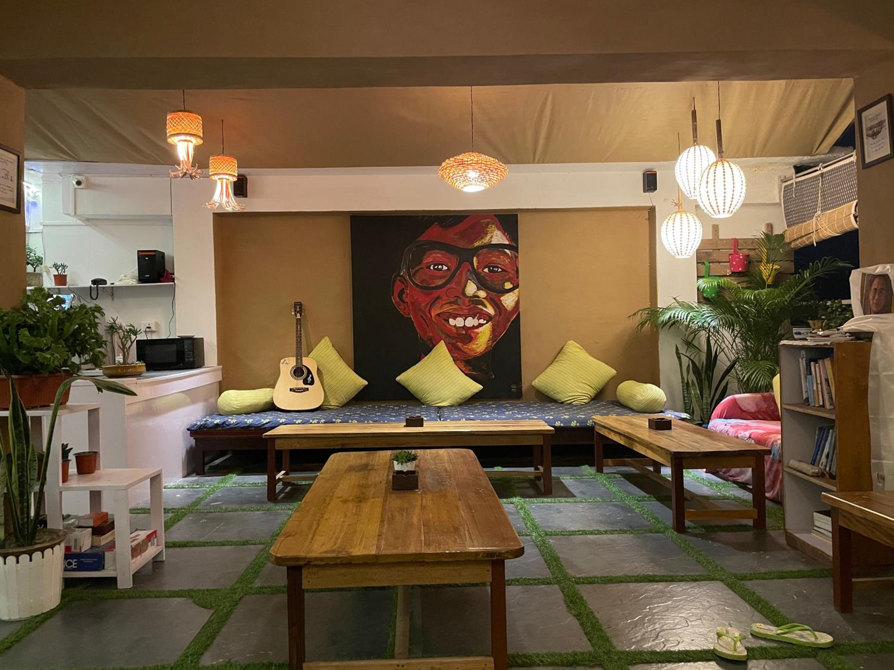 lounge