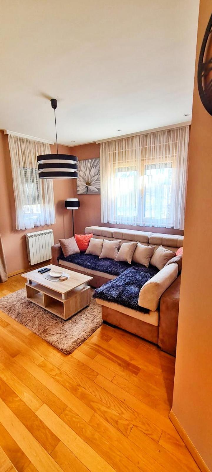 Kalman Apartman EMA Zlatibor view 2