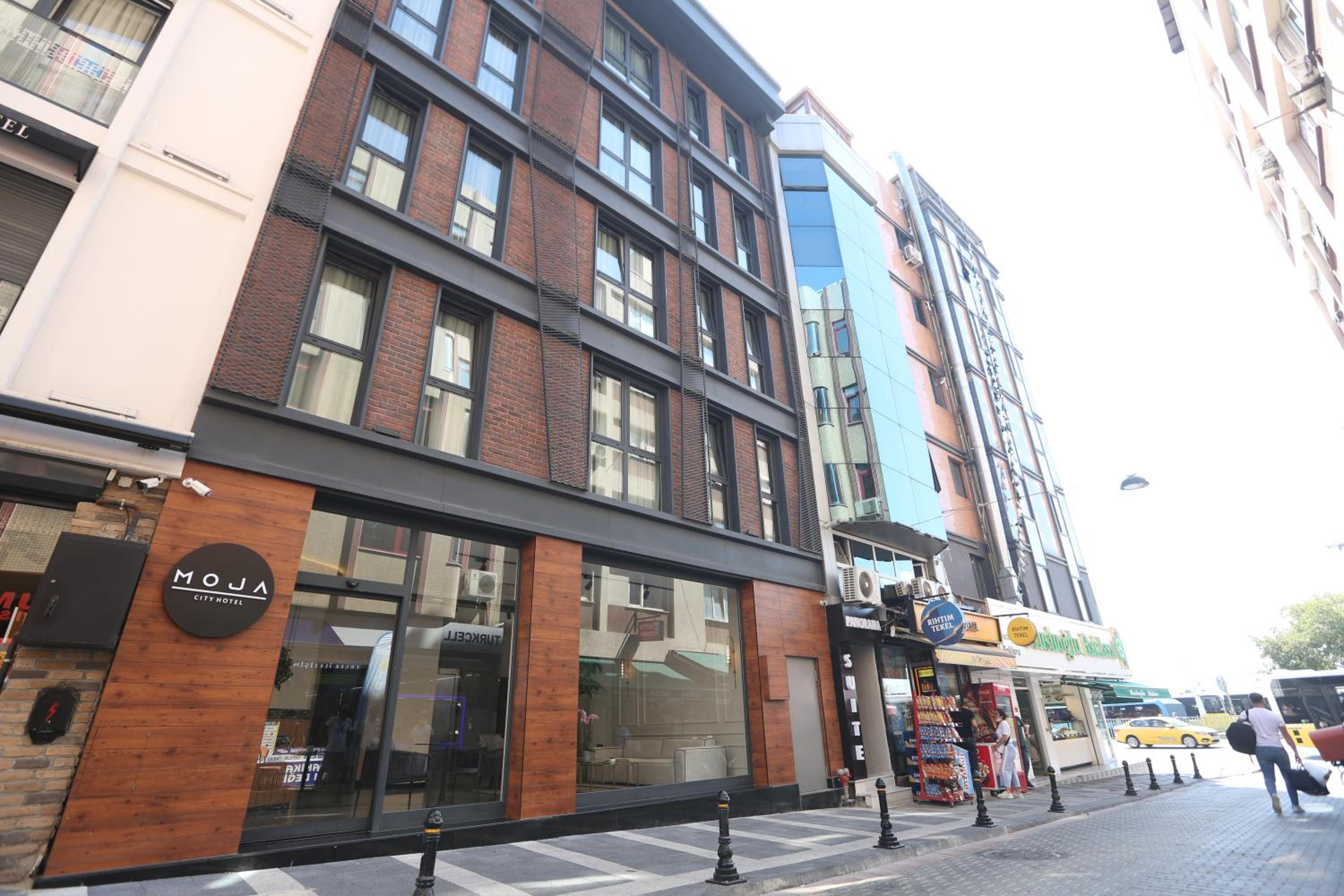 Hotel Moja City Hotel - Image 1