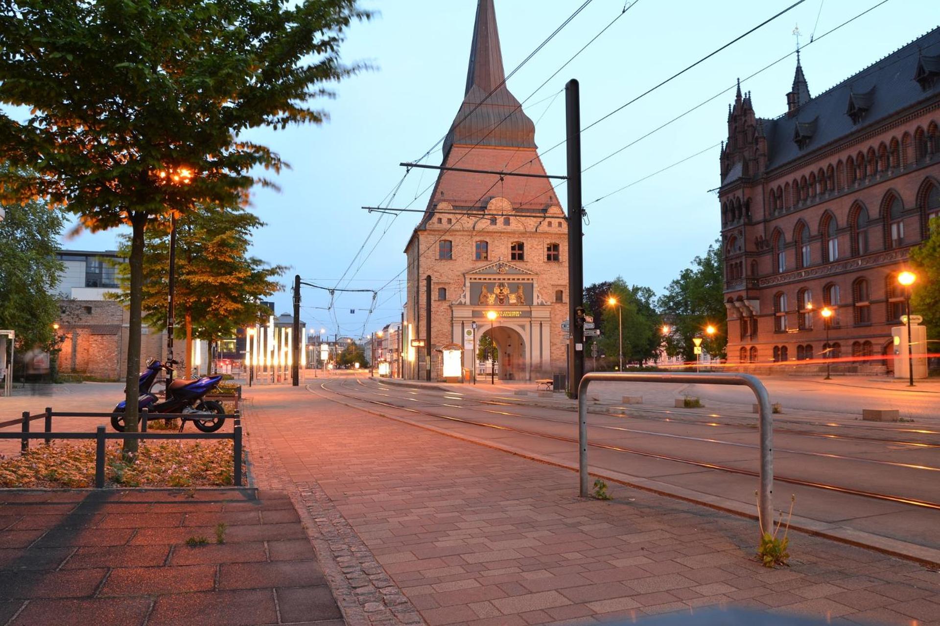 Apartment "Heinz Ellmann" Rostock view 4