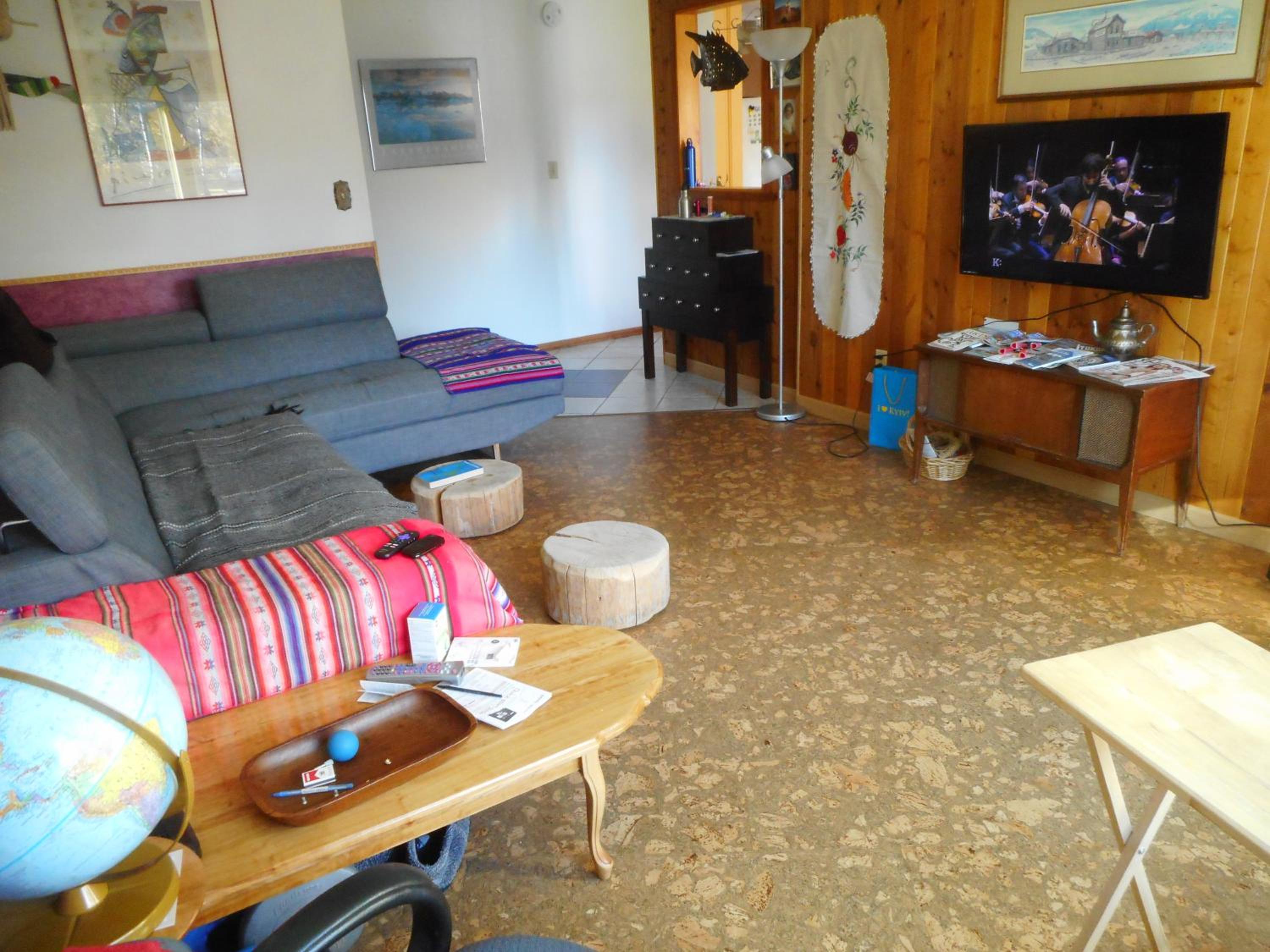 Cabine, Home Sweet Home