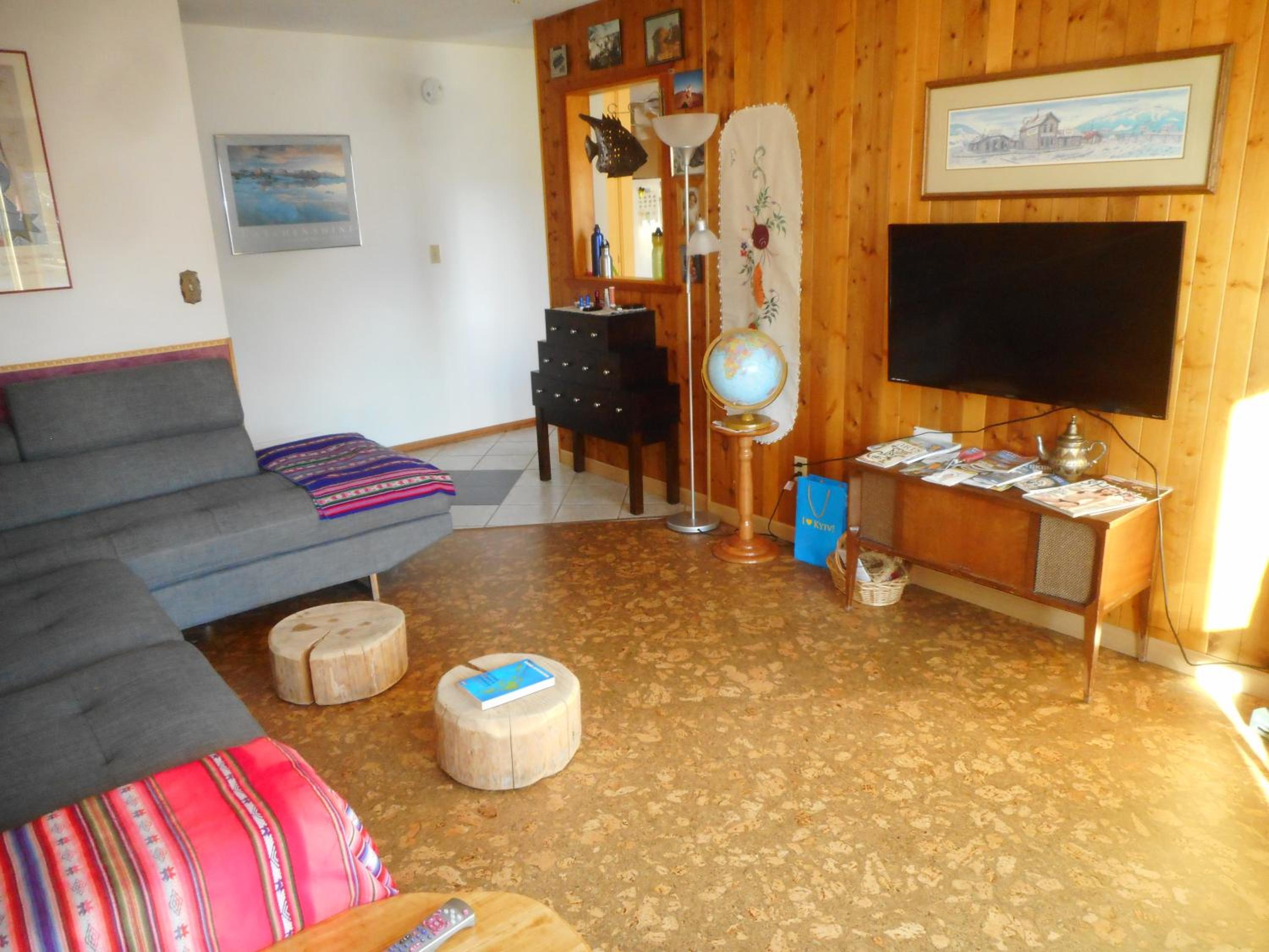 Cabine, Home Sweet Home