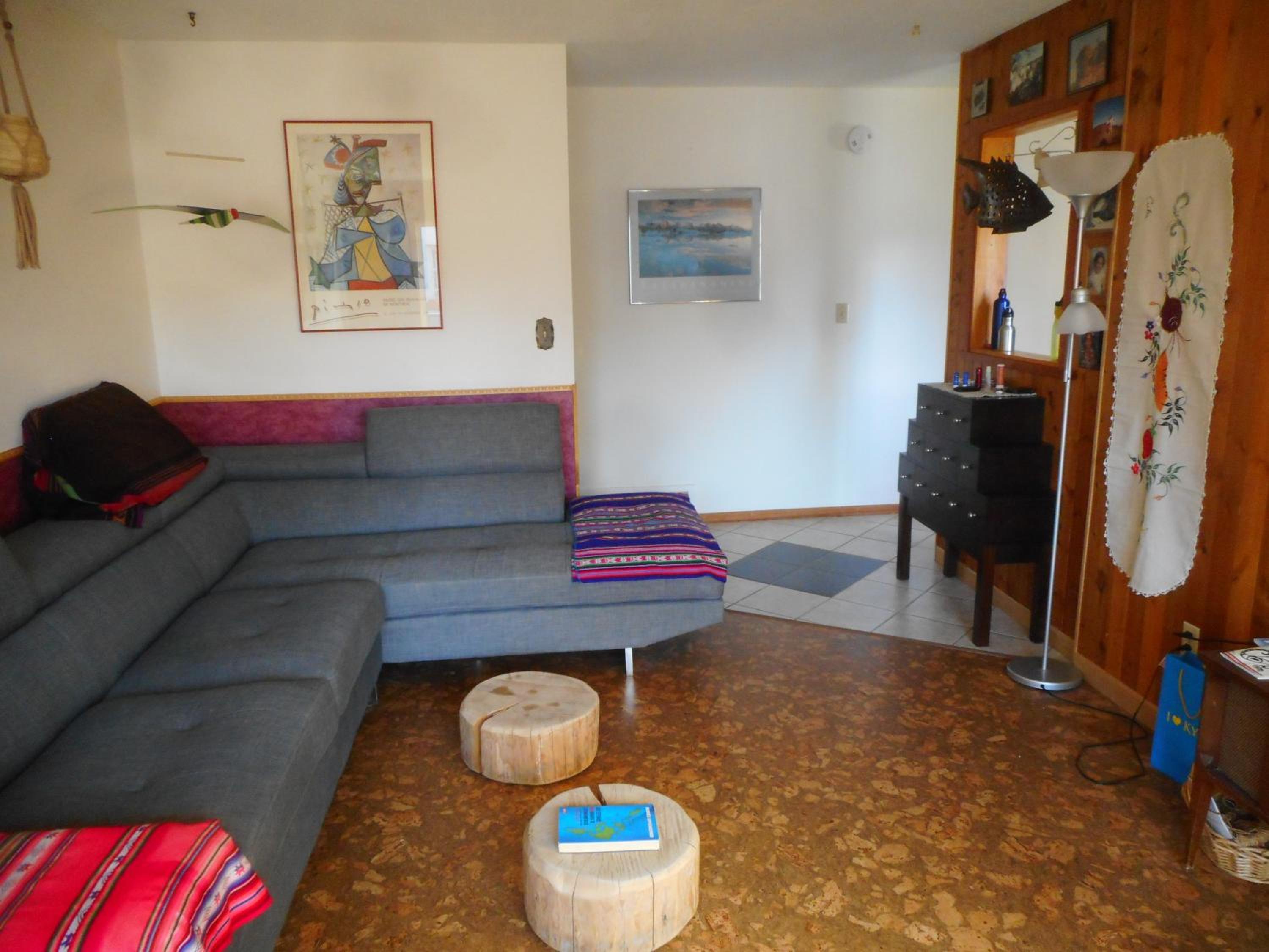 Cabine, Home Sweet Home