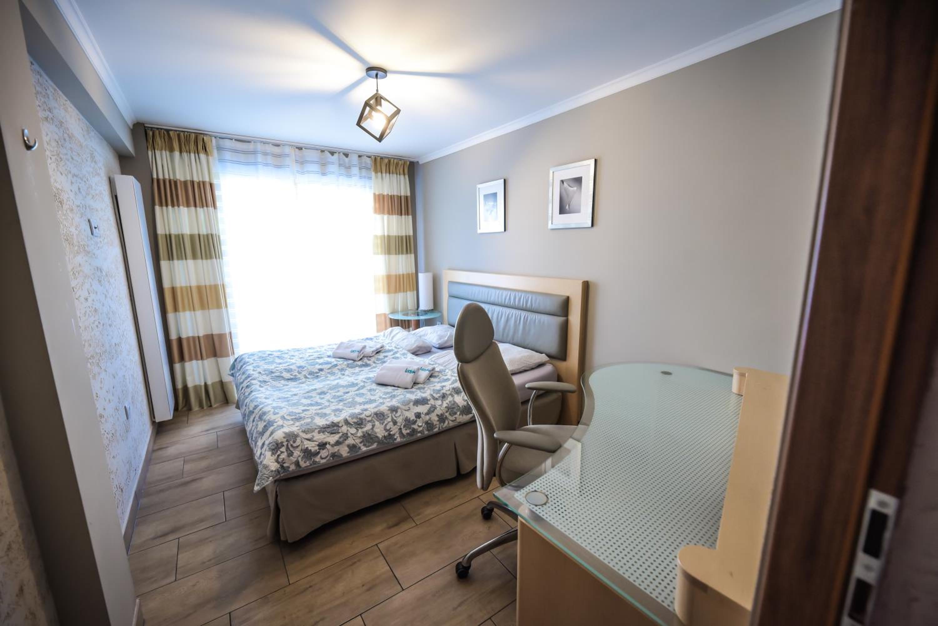 Aparthotel WADOWICE & Hostel GENERY view 2