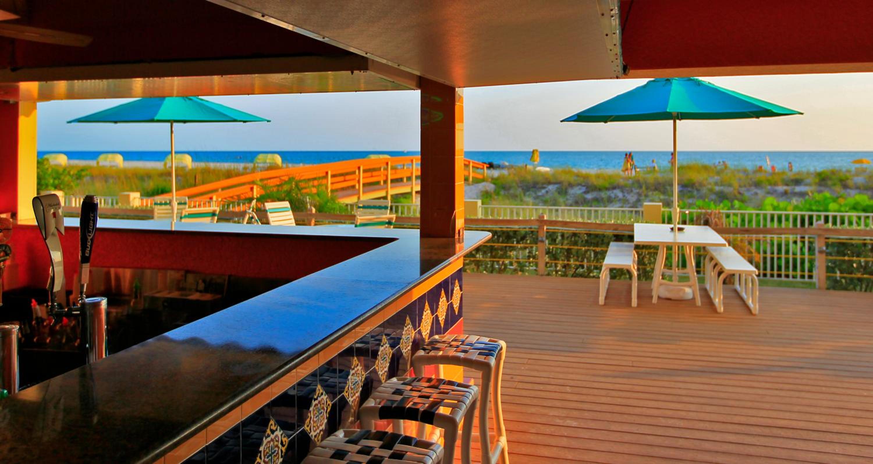 Sunset Vistas Two Bedroom Beachfront Suites, fotografía 5