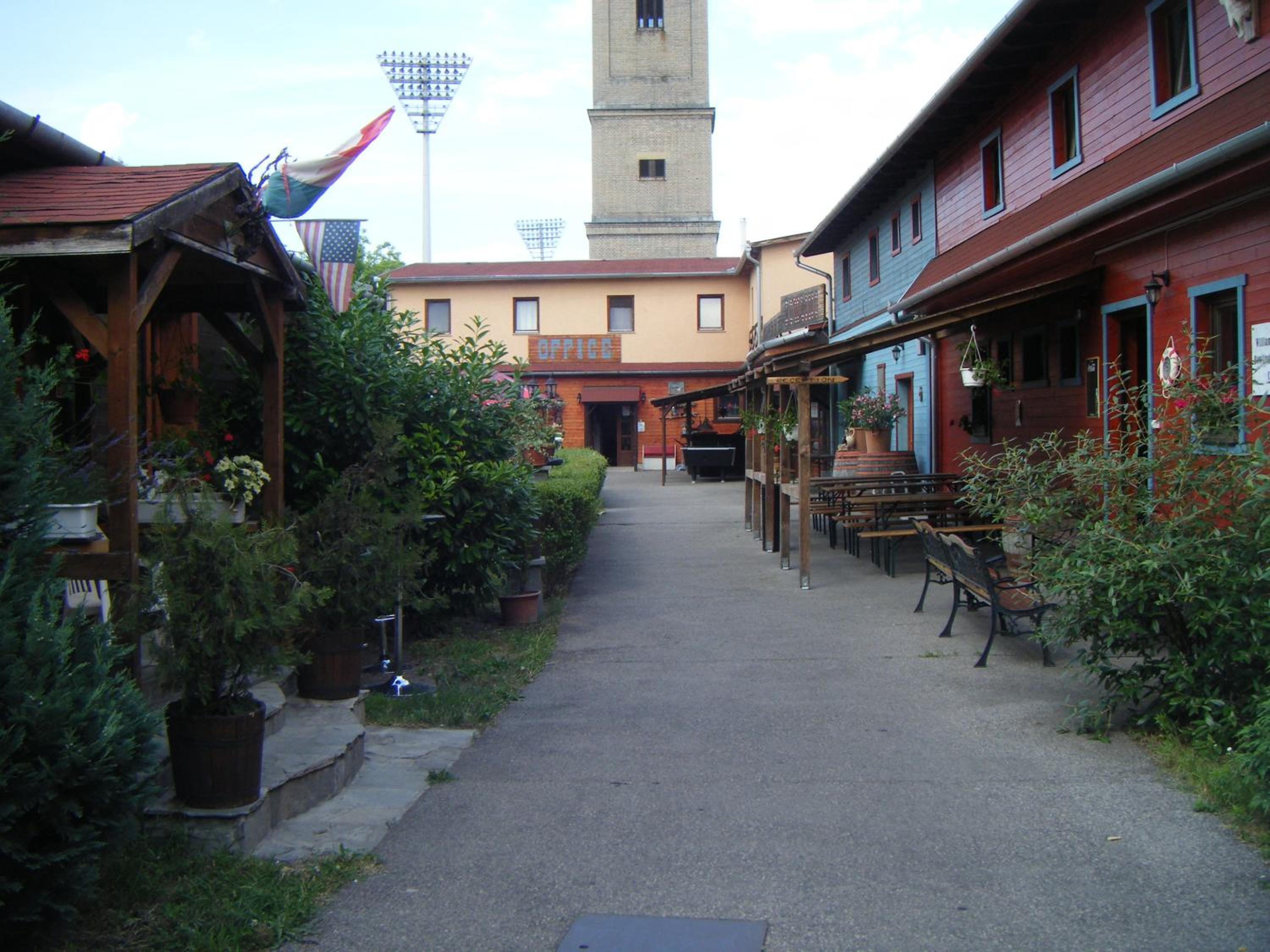 Photo 25