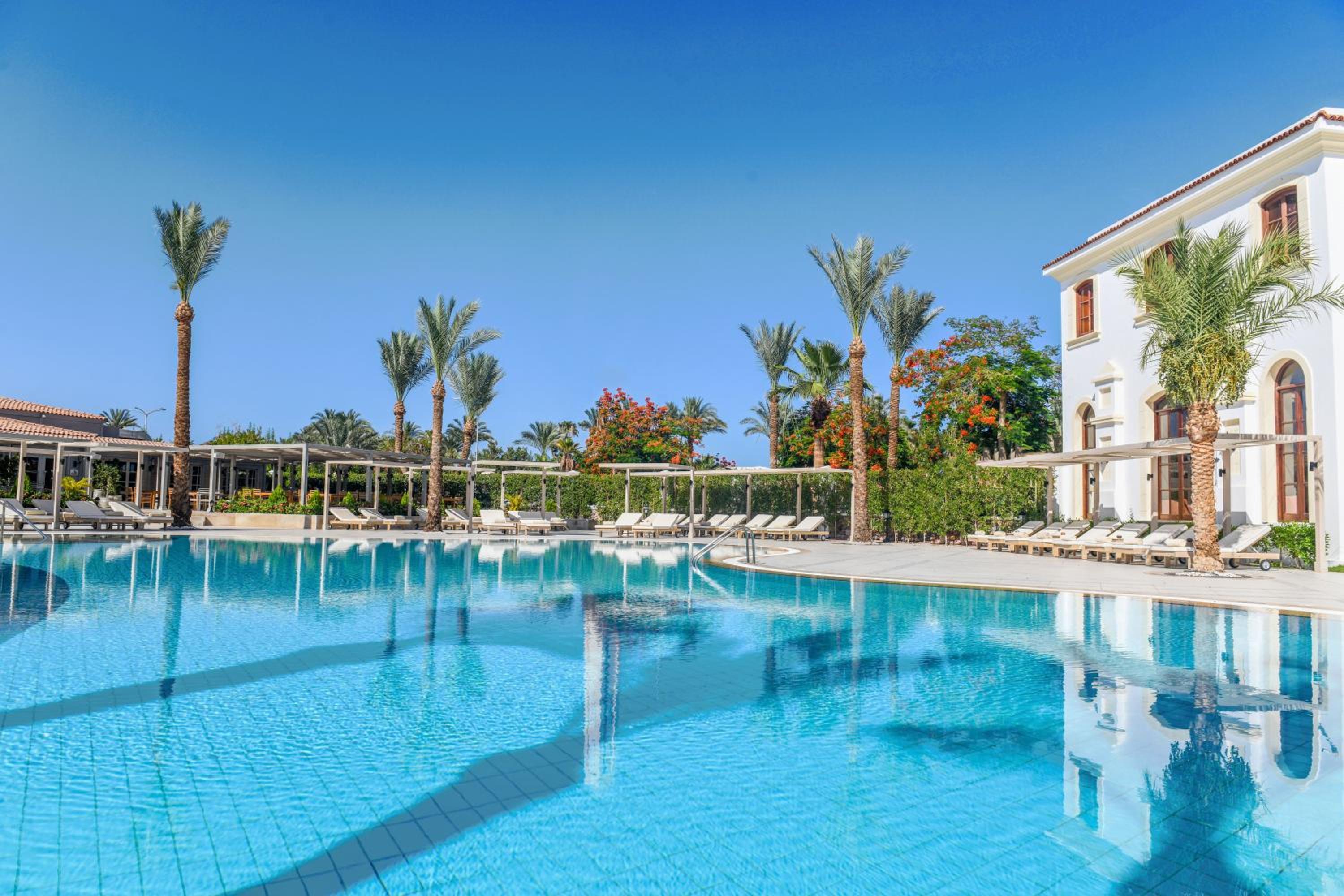 JAZ Fanara Residence