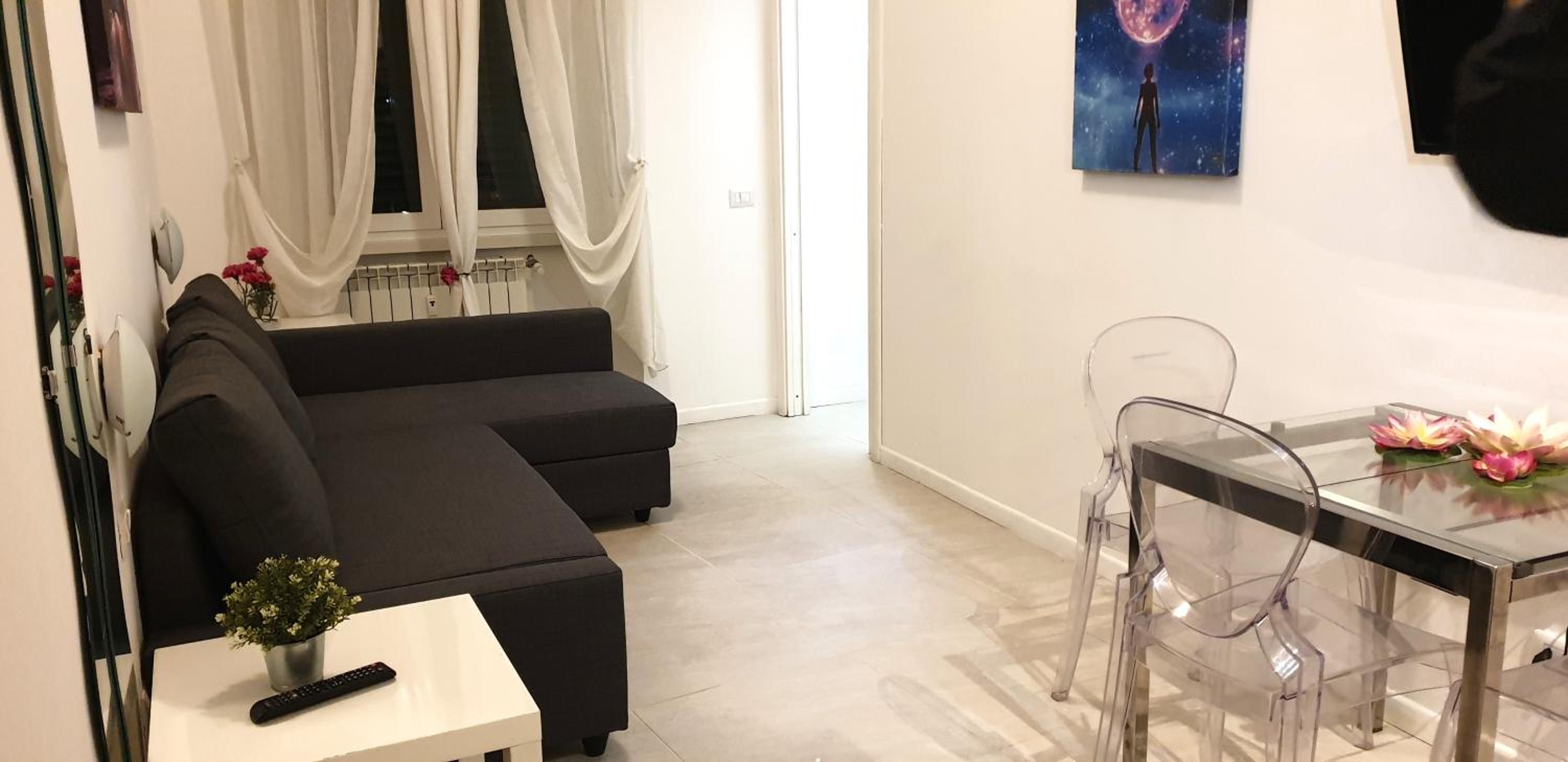 Smart Apartment Central Station