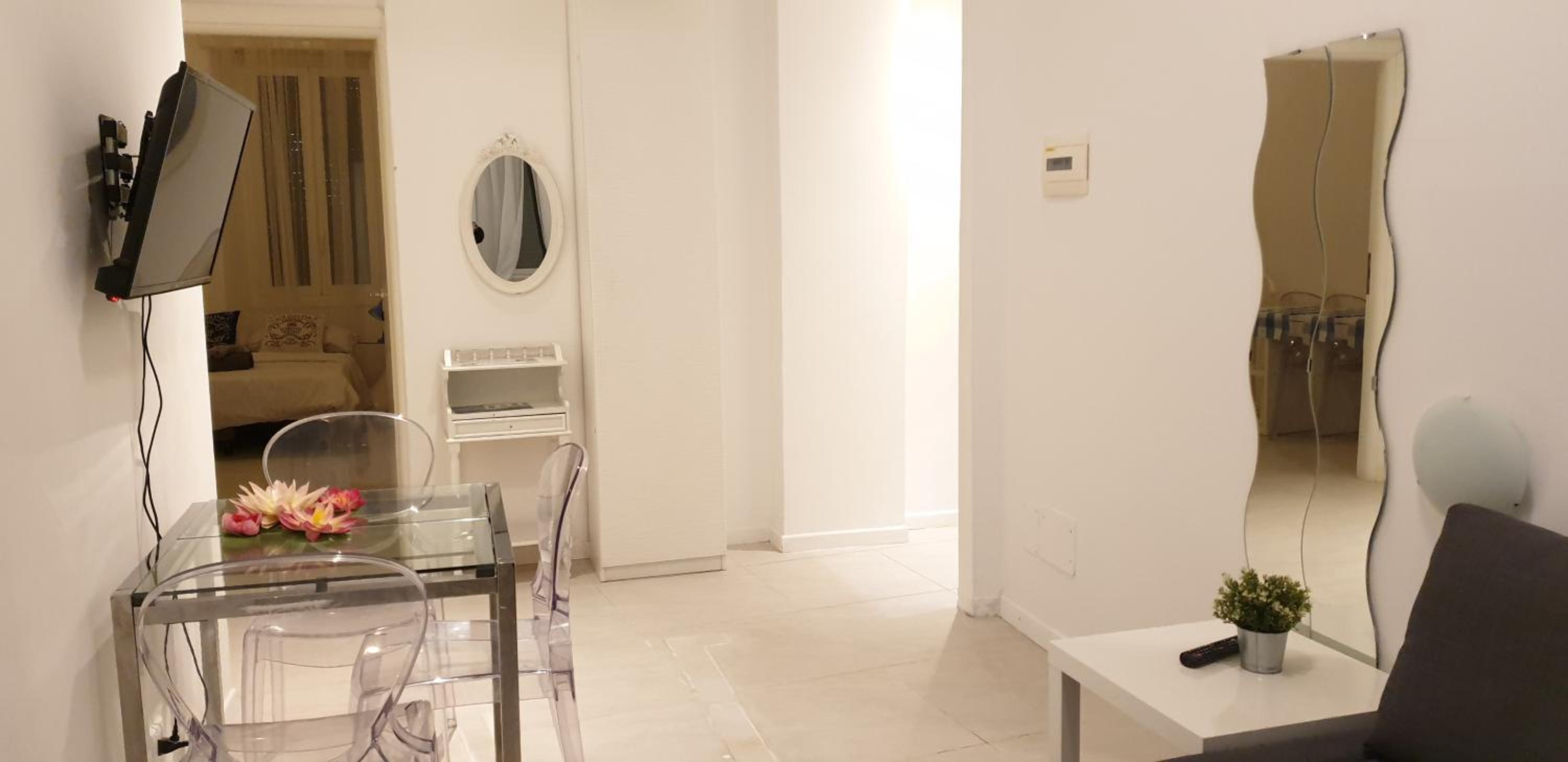 Smart Apartment Central Station