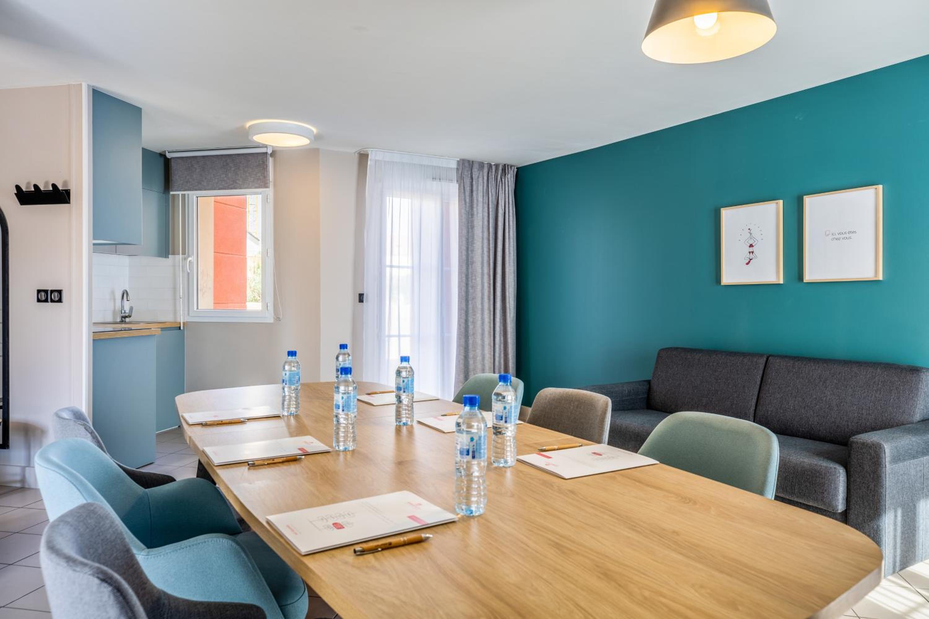 Appart'City Confort St Quentin en Yvelines - Bois D'Arcy