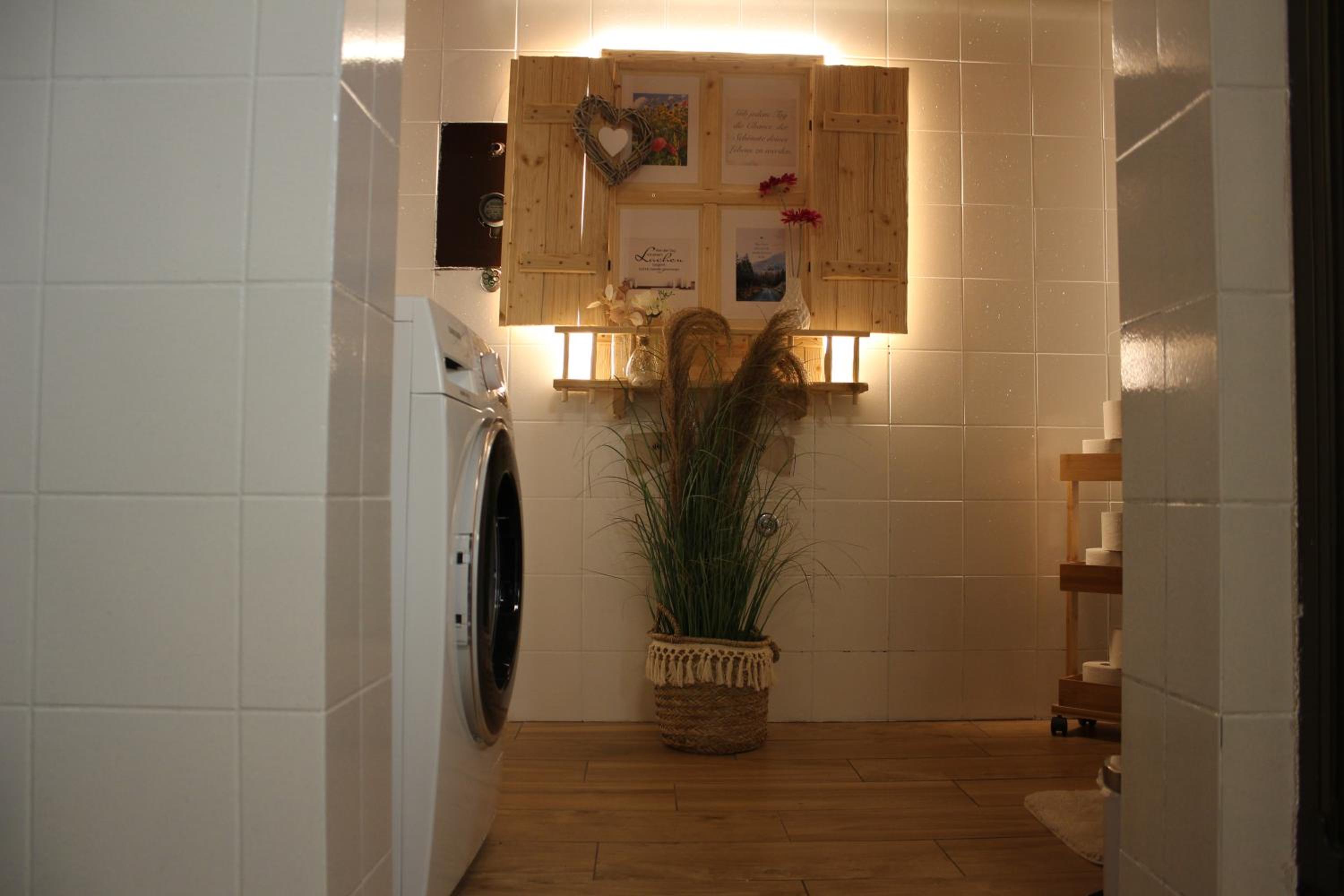 Photo 33