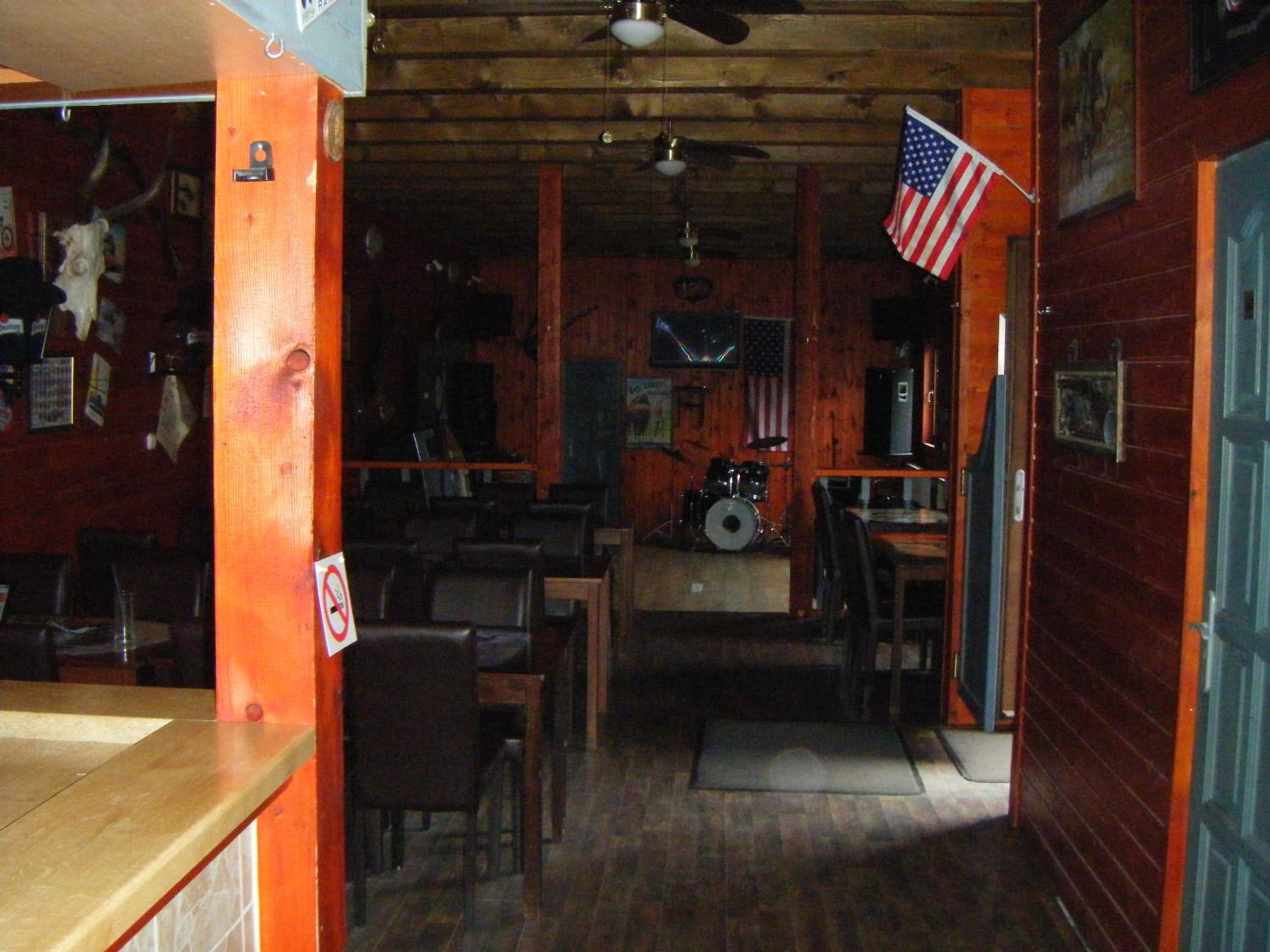 Photo 32