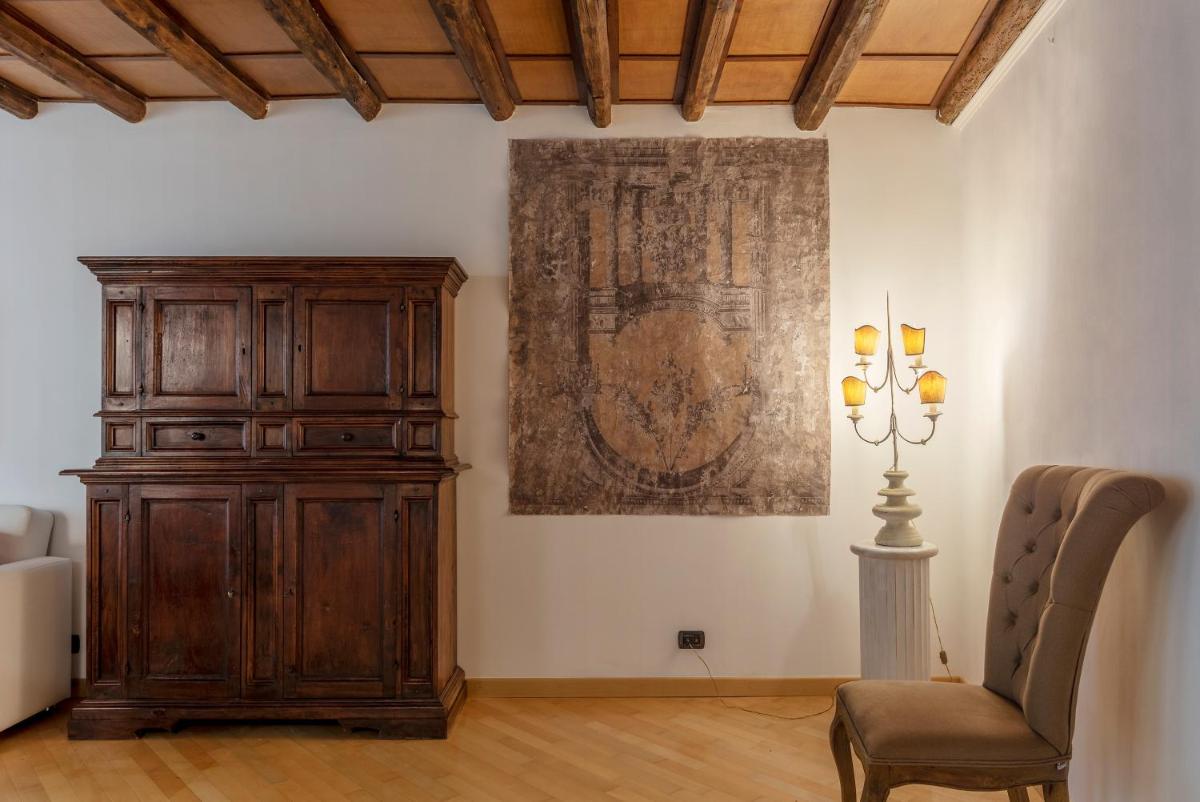 Pantheon View Apartment photo 5