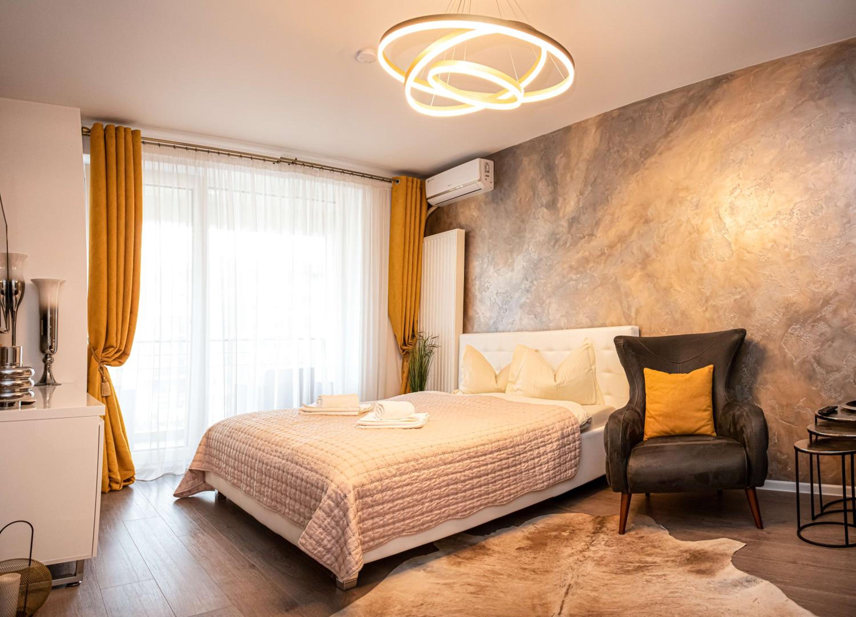 Royal Apartment view 4