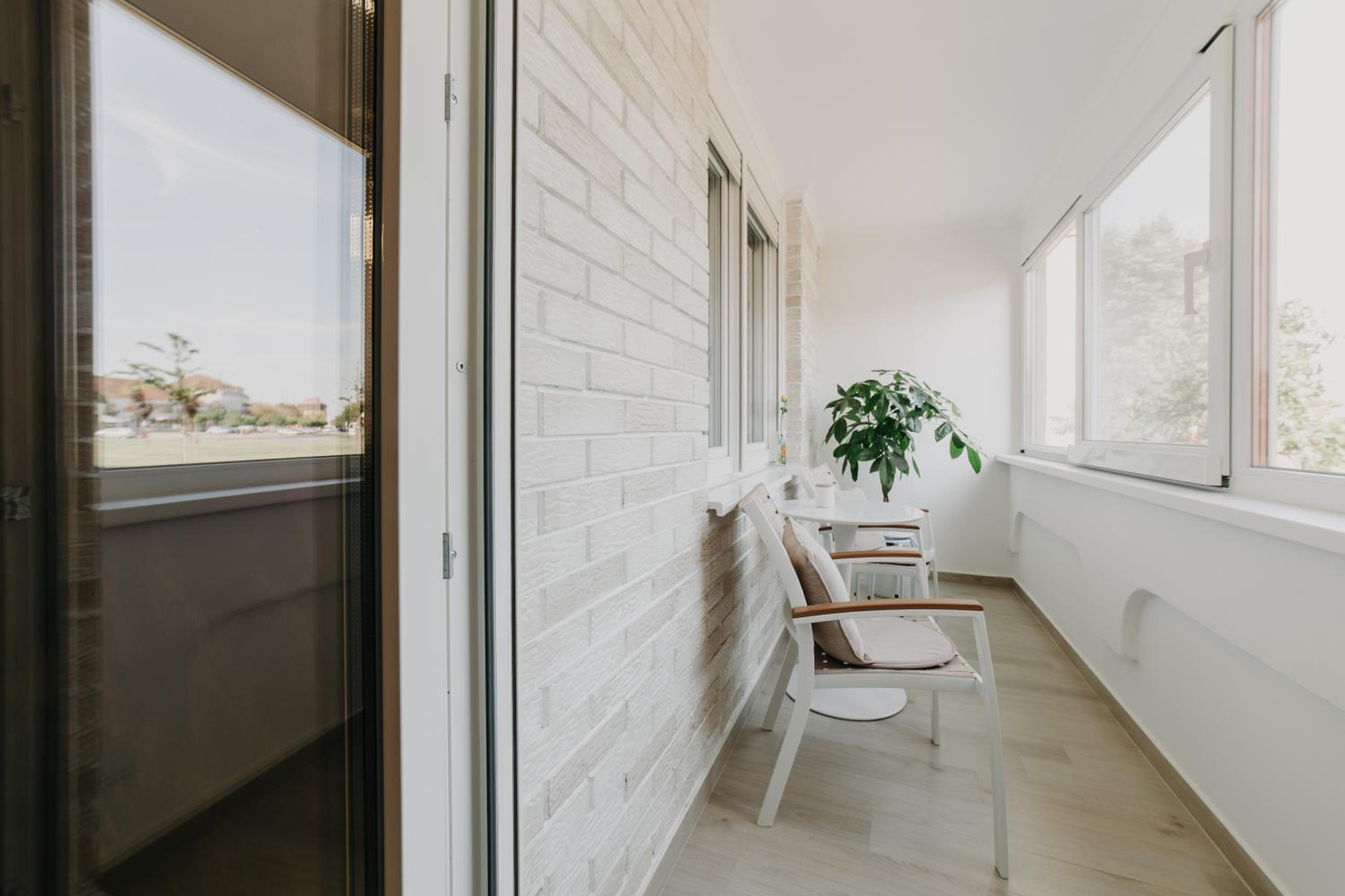 Apartman KATY - self check-in, besplatan parking, blizu centra