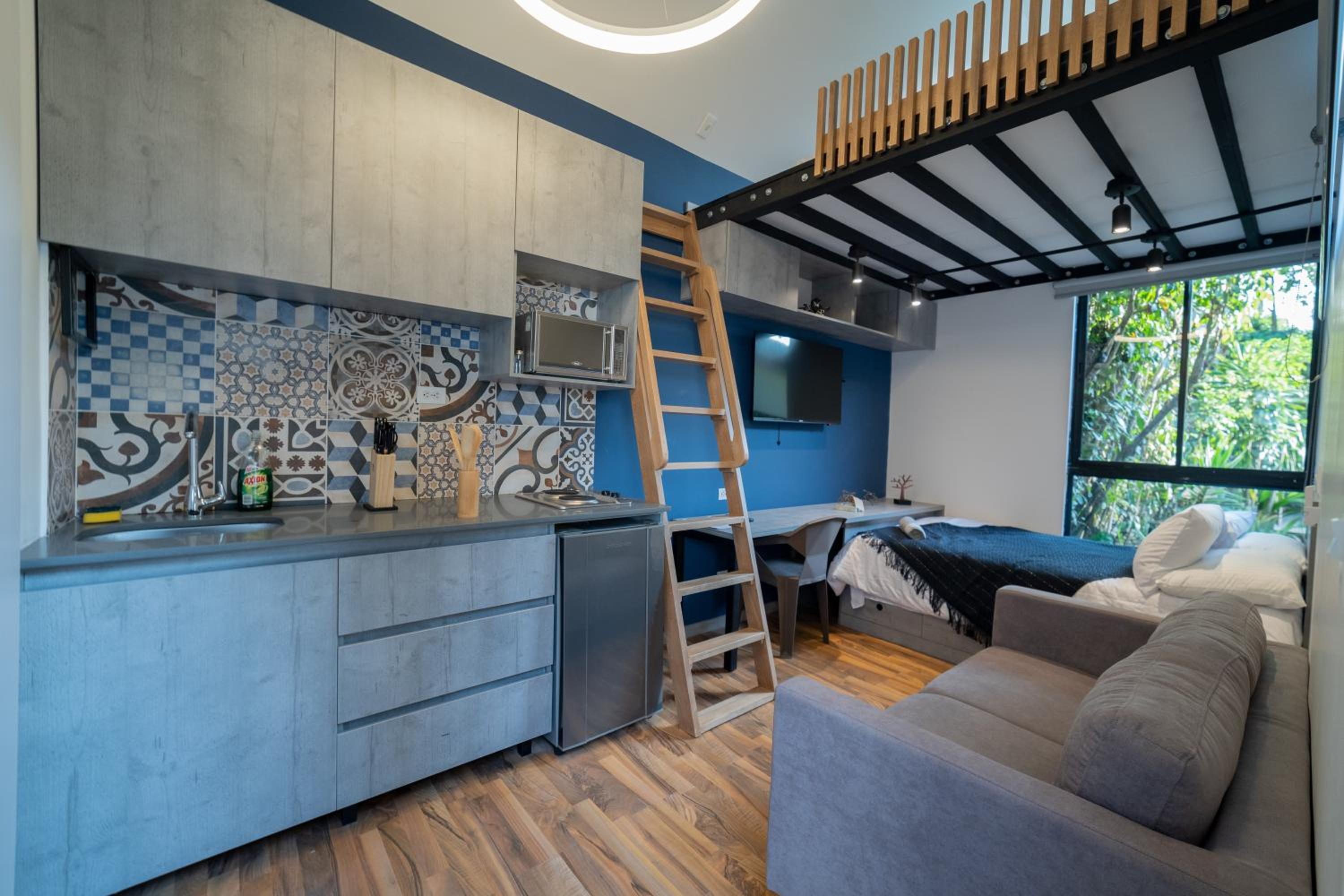 Moderna casa pequeña en el Poblado MDE A106