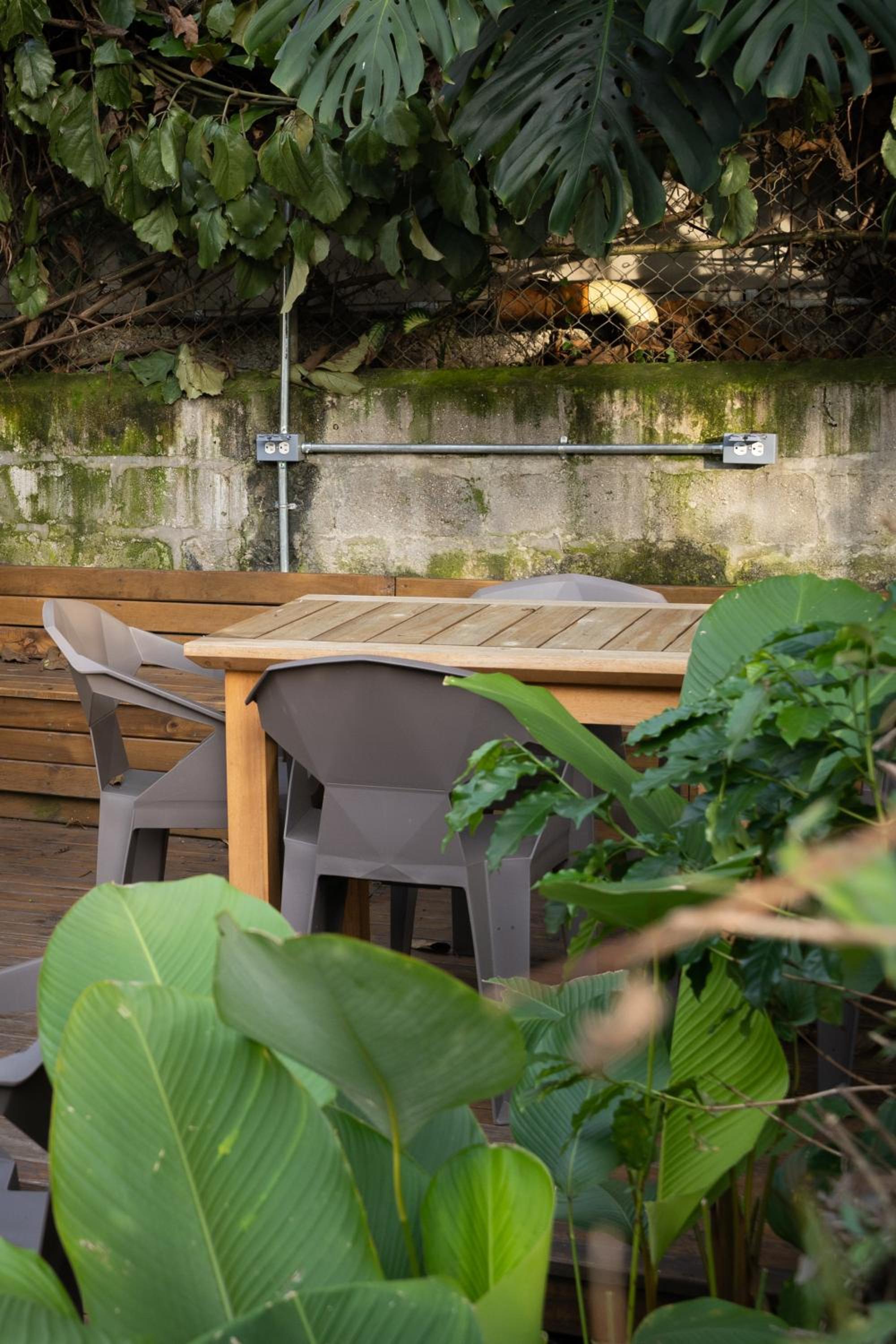 Moderna casa pequeña en el Poblado MDE A106