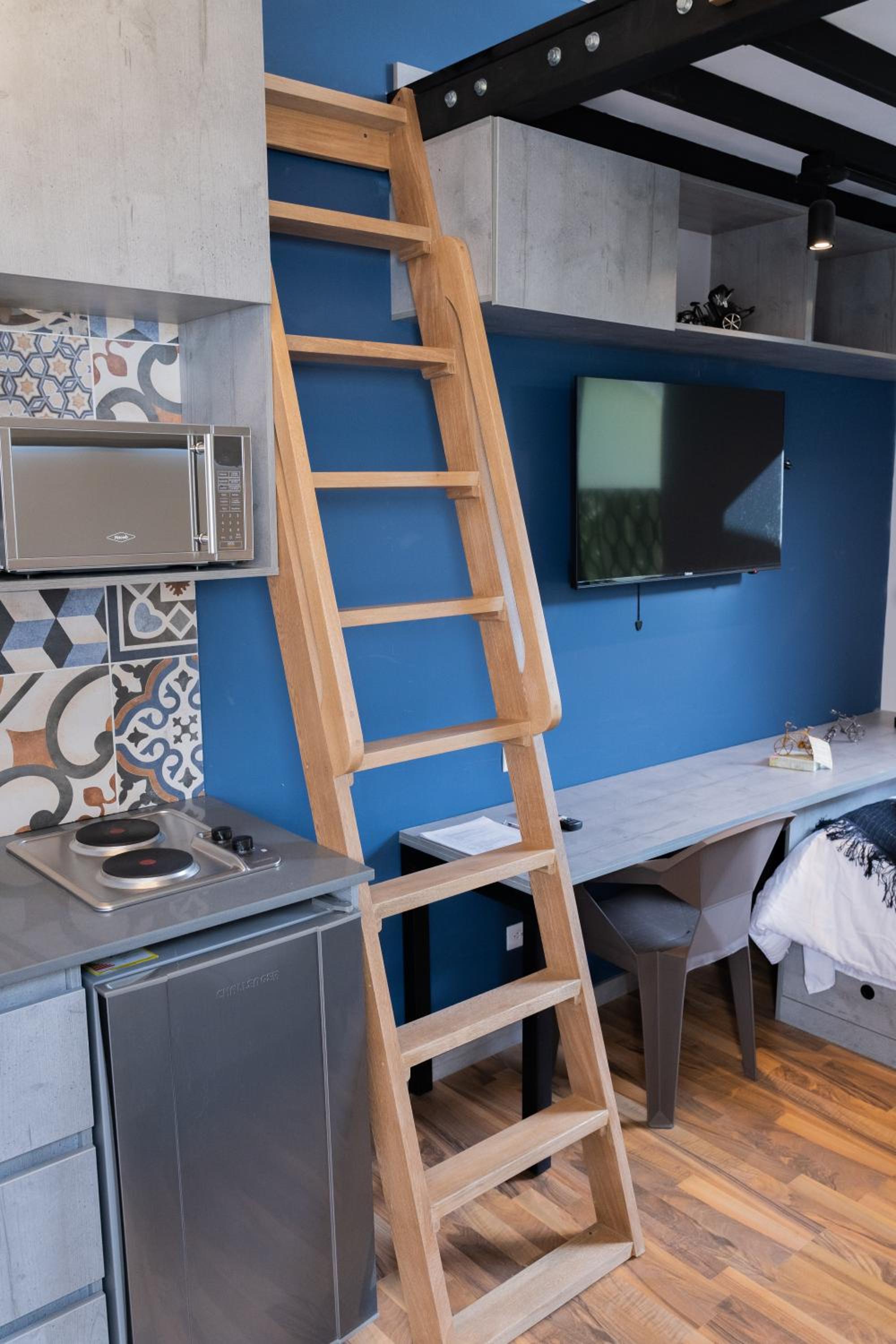 Moderna casa pequeña en el Poblado MDE A106