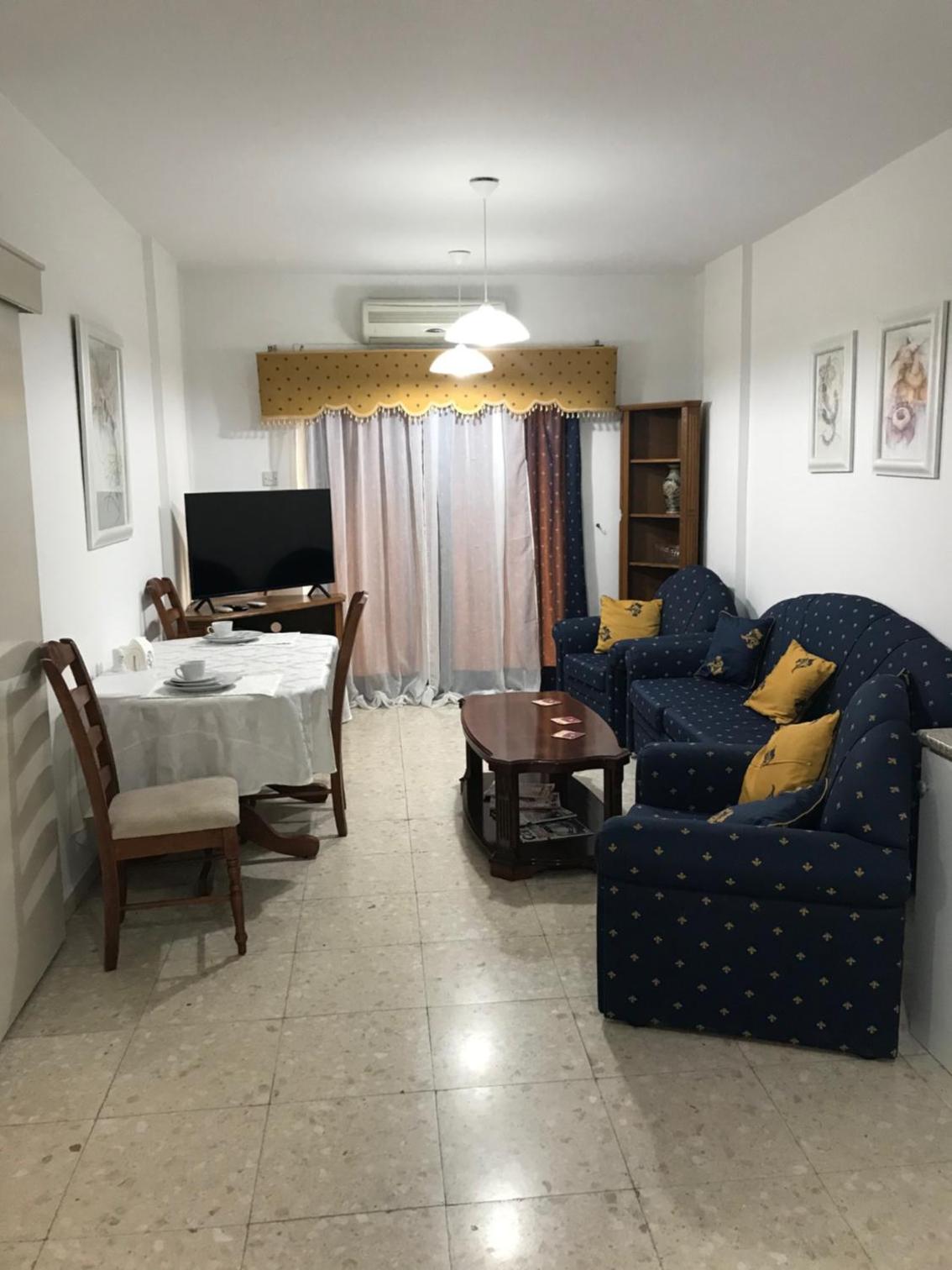 Apartment,NEAR THE BEACH Pinikoudes view 5