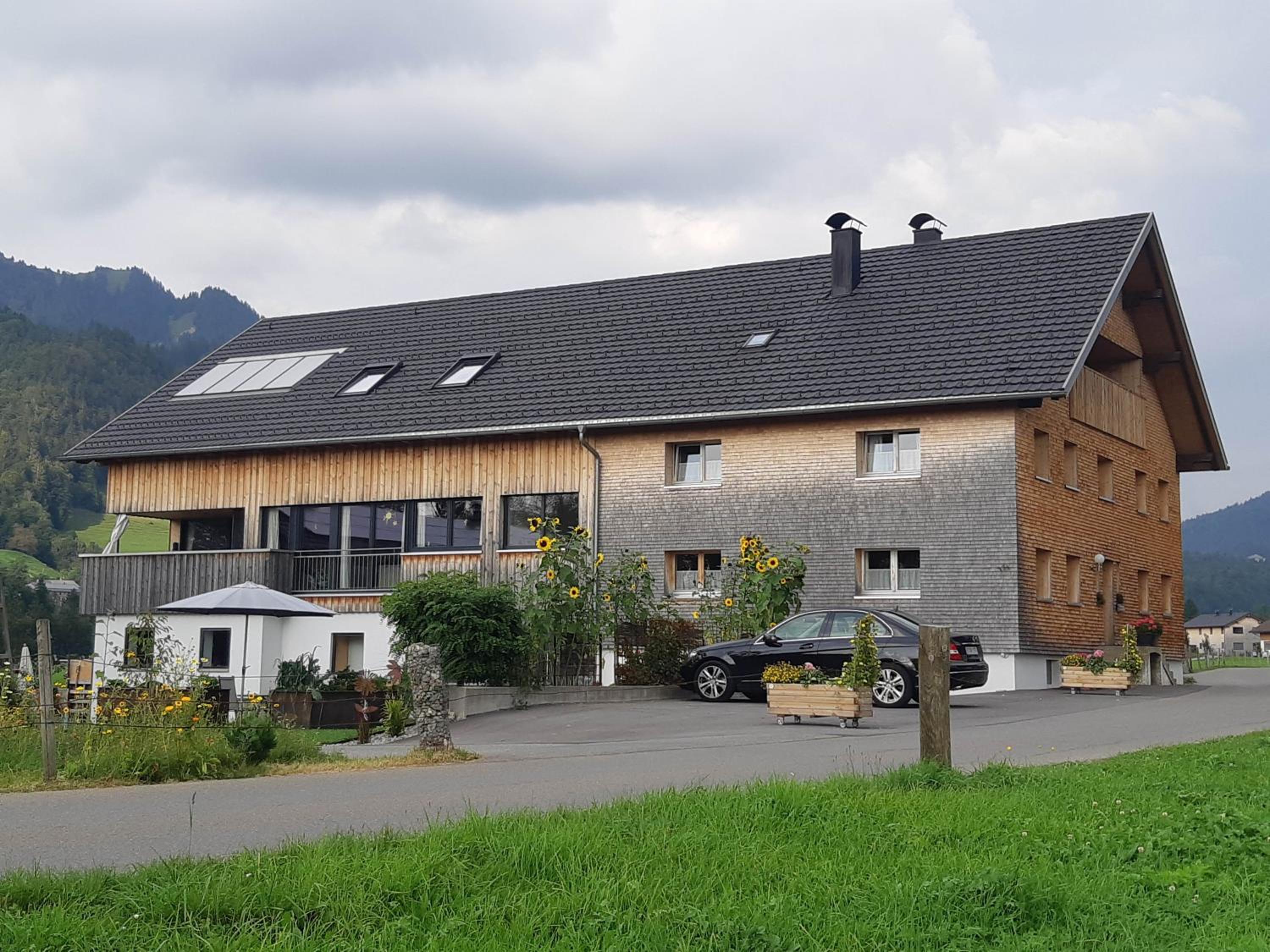 Ferienwohnung Gmeiner view 3