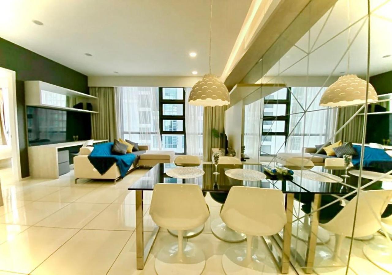 Robertson PanoramaKL Suites