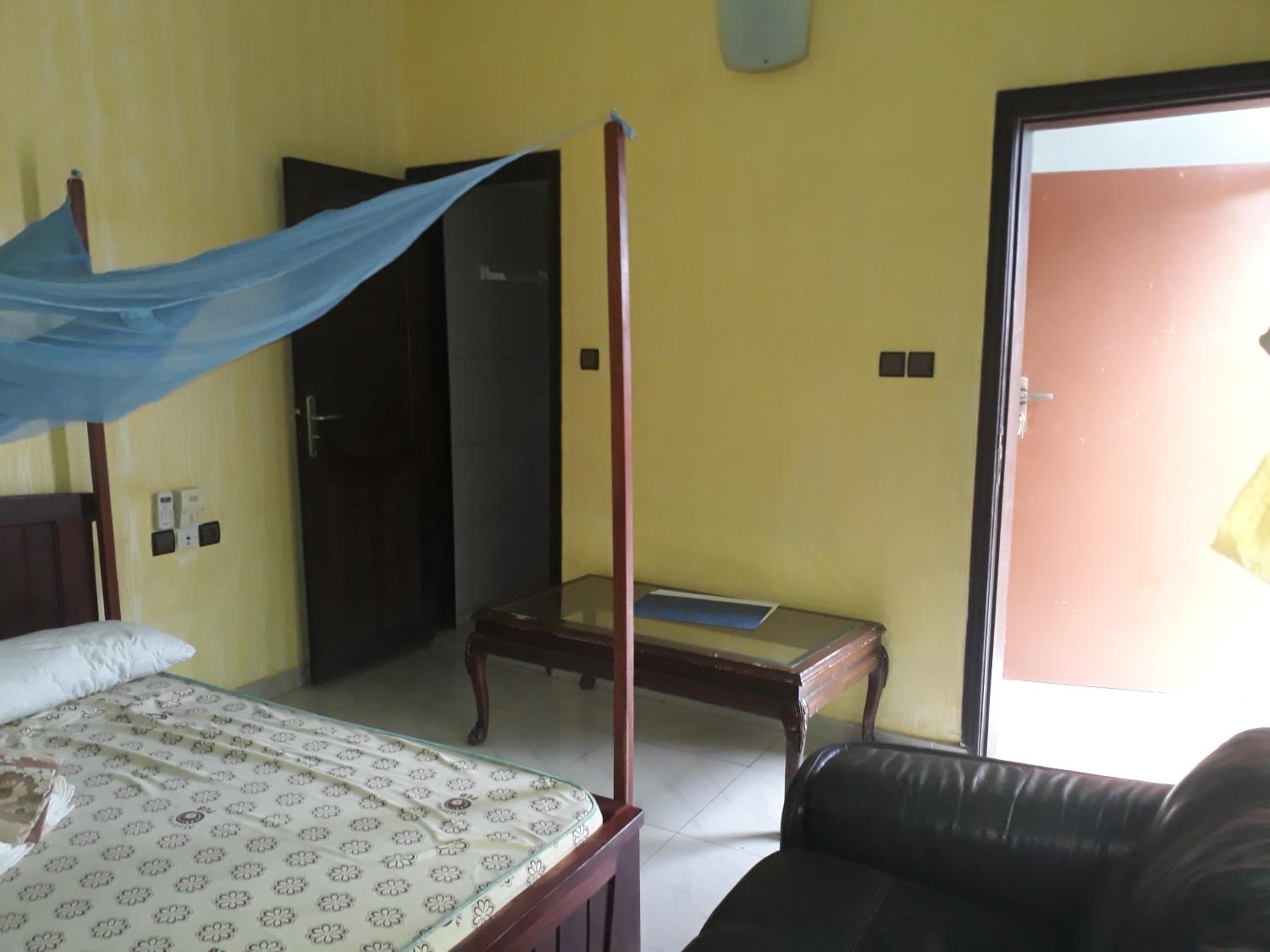 Deodat Guest House