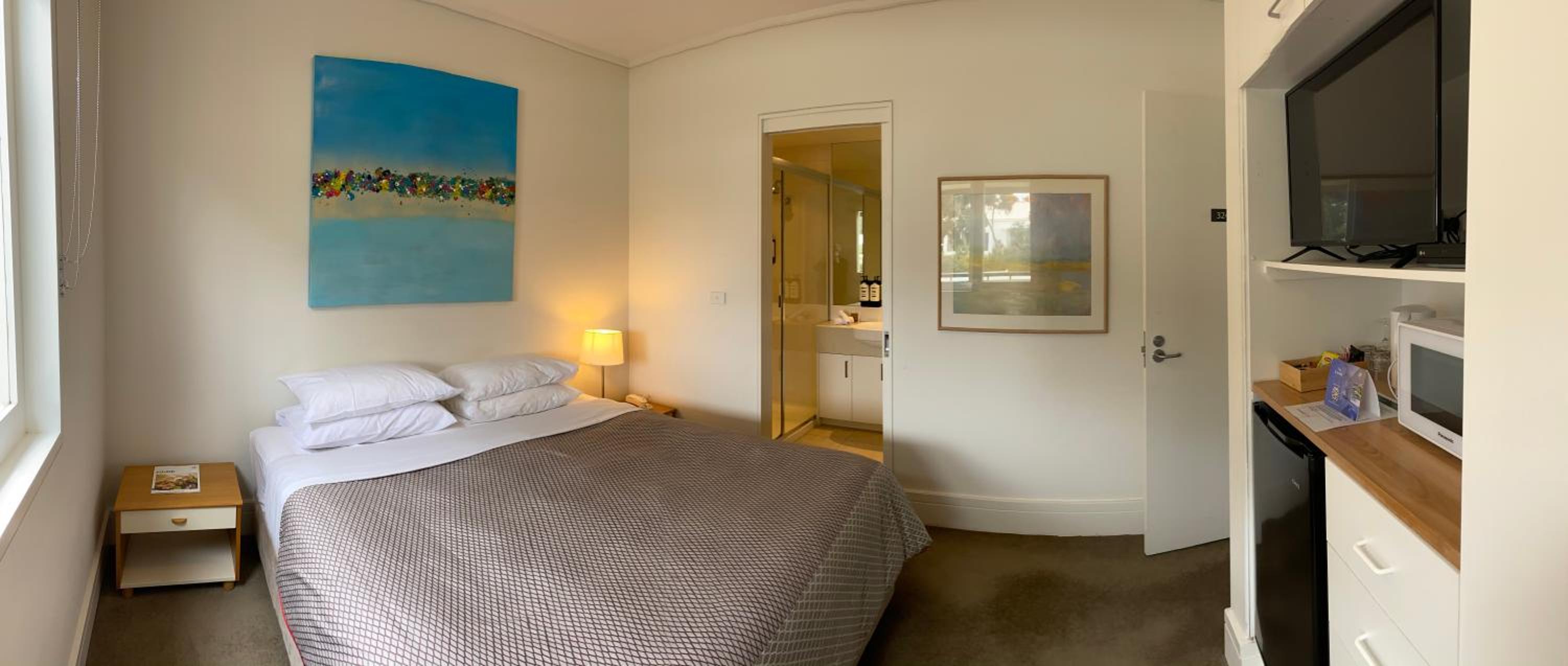 Portsea Village Resort