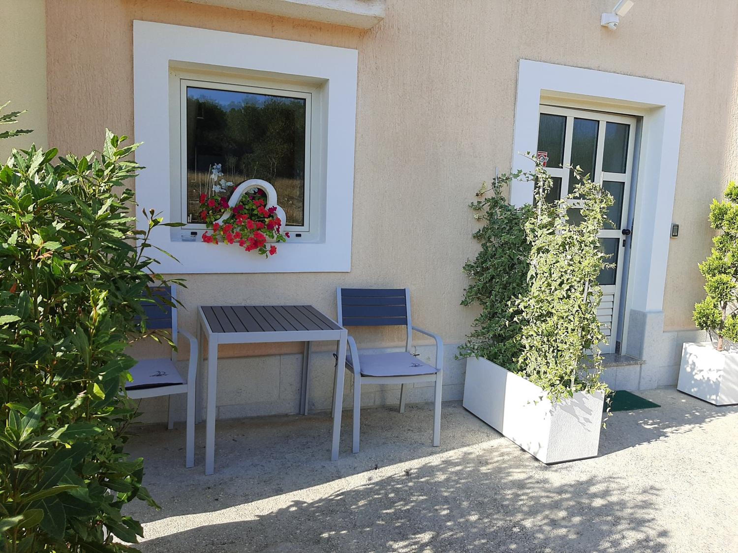 Photo 47