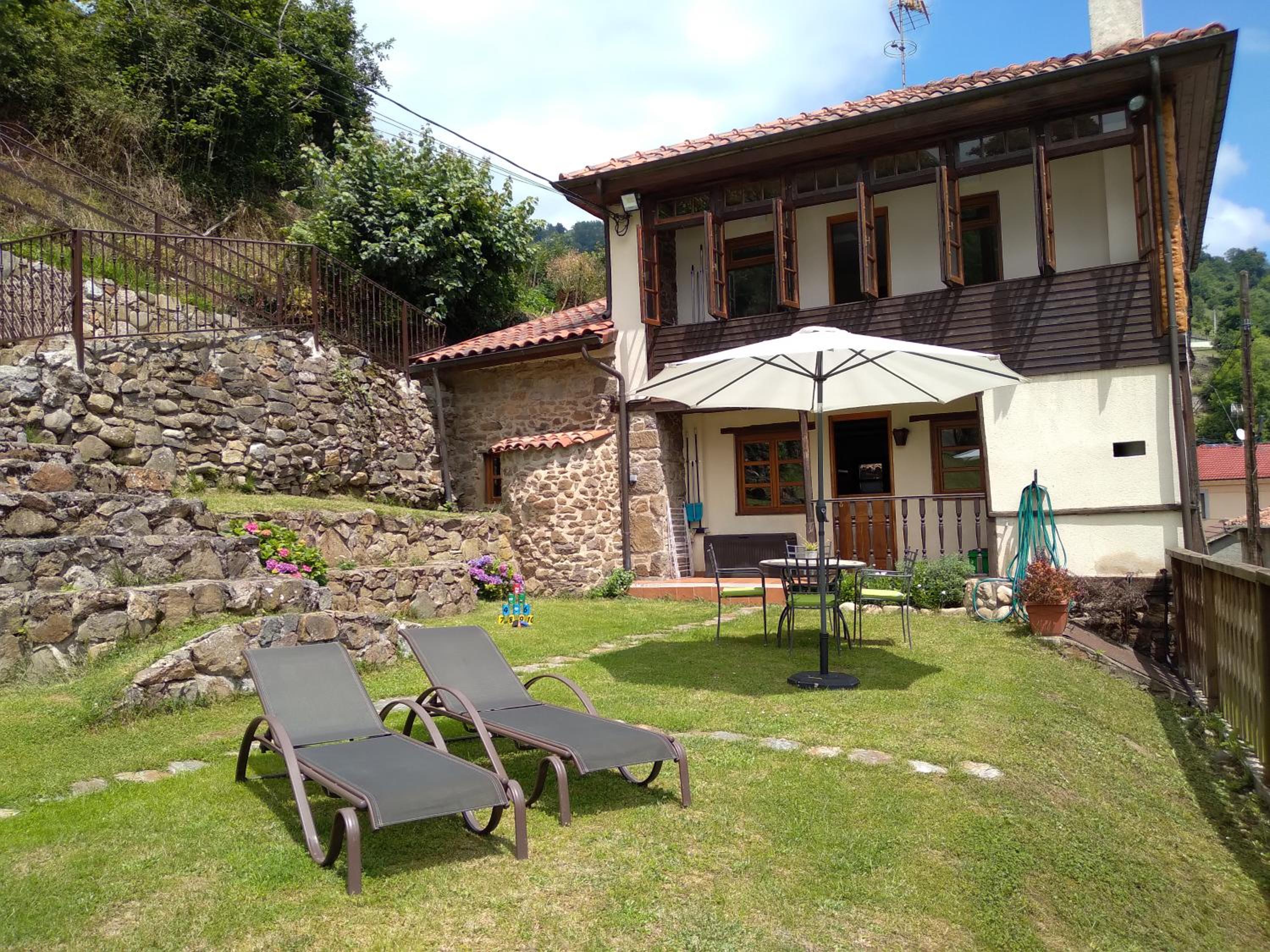 Casona Angliru view 2
