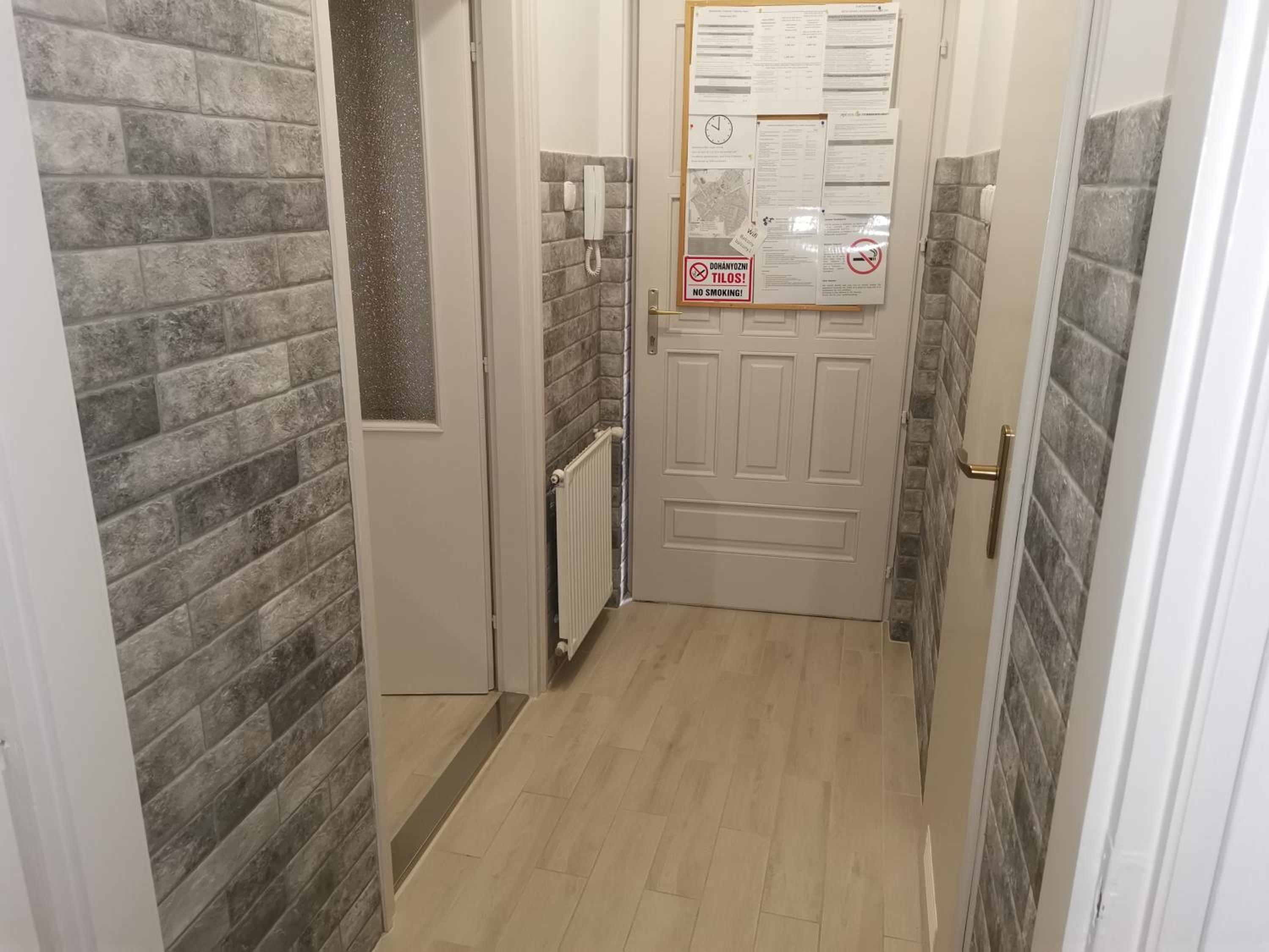 Zoli Apartmanok-Balcony Kölcsey 32