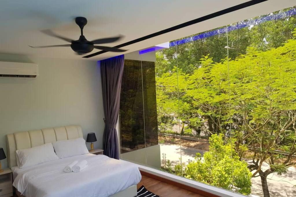 Maxxim Rainforest Retreat - Rawang photo 3