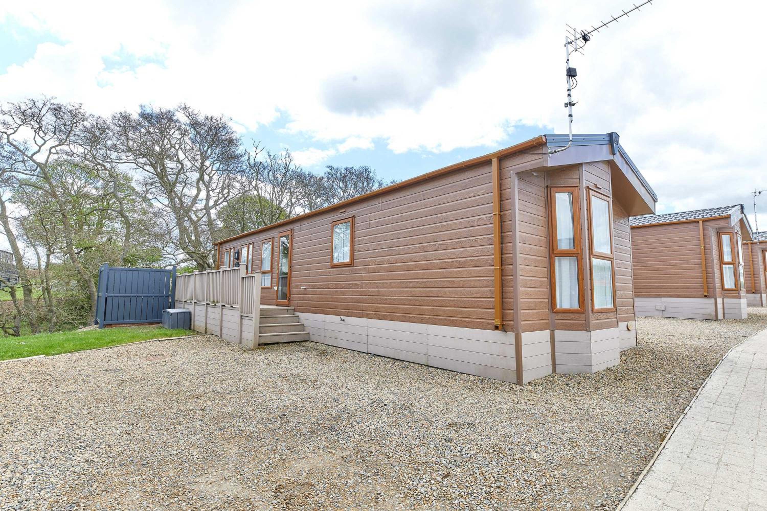 Hotel Host & Stay - Butterfly Lodge