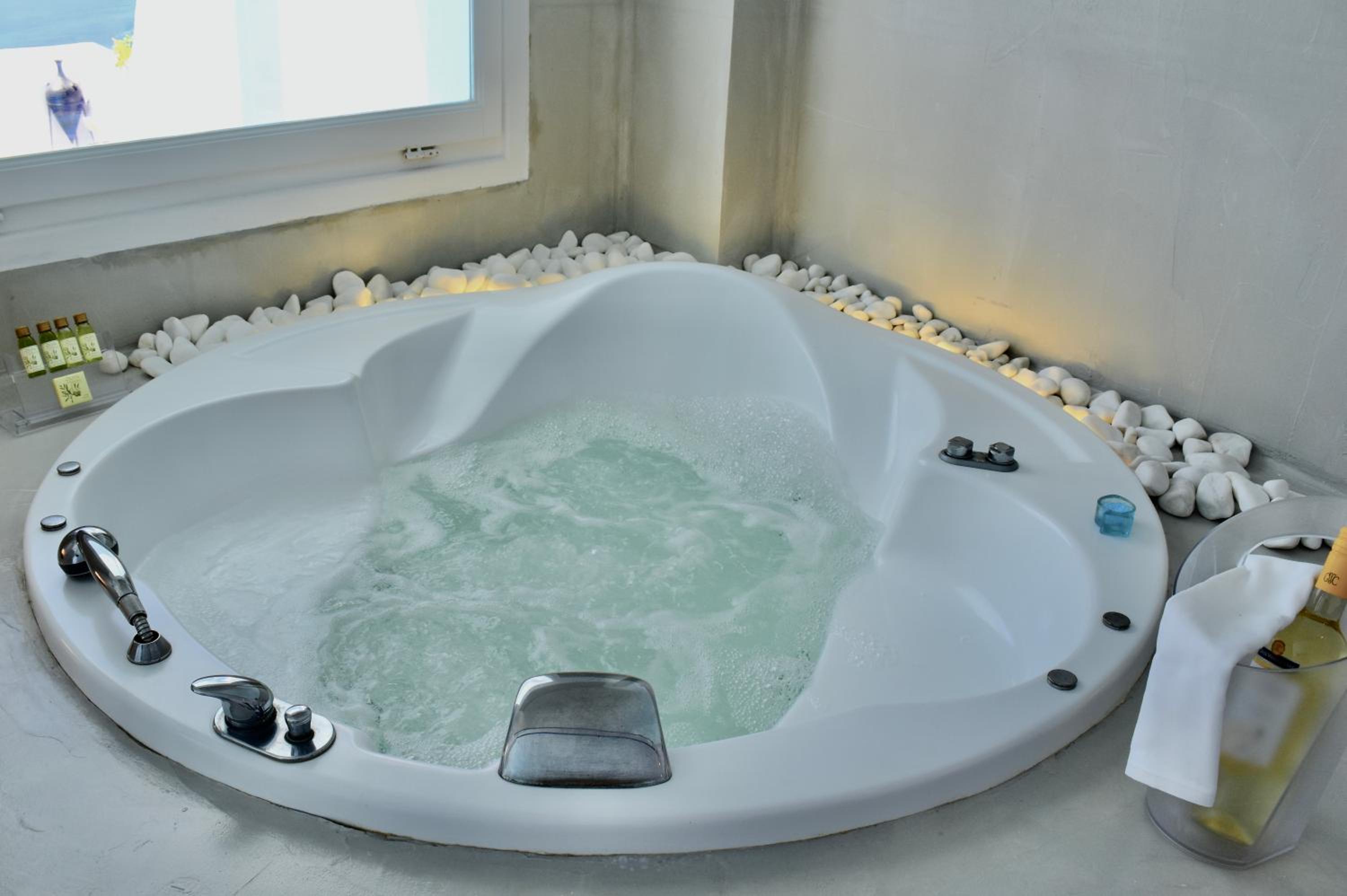 Aeolos Art and Eco Suites - Adults Only 81