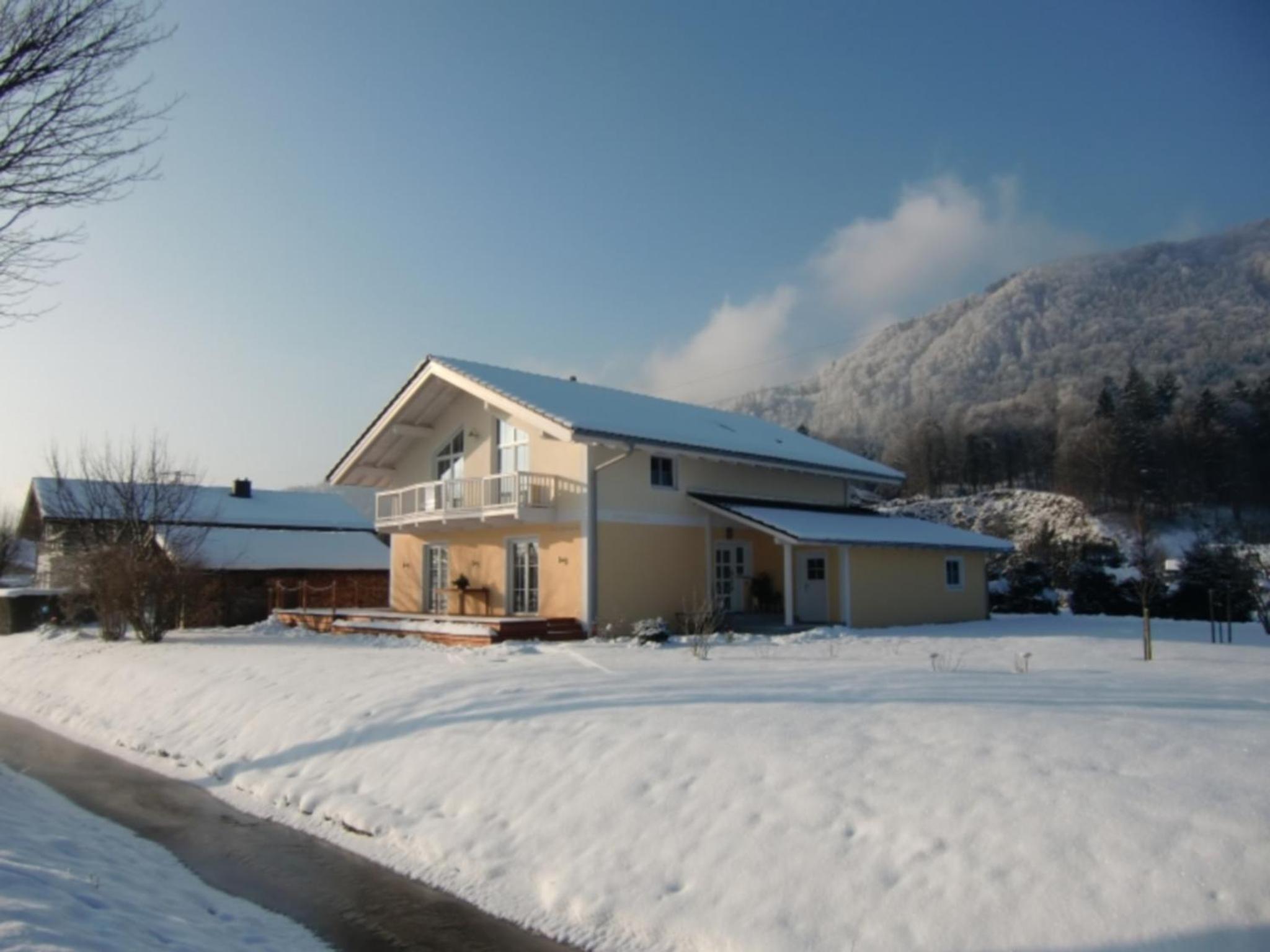 Photo 25