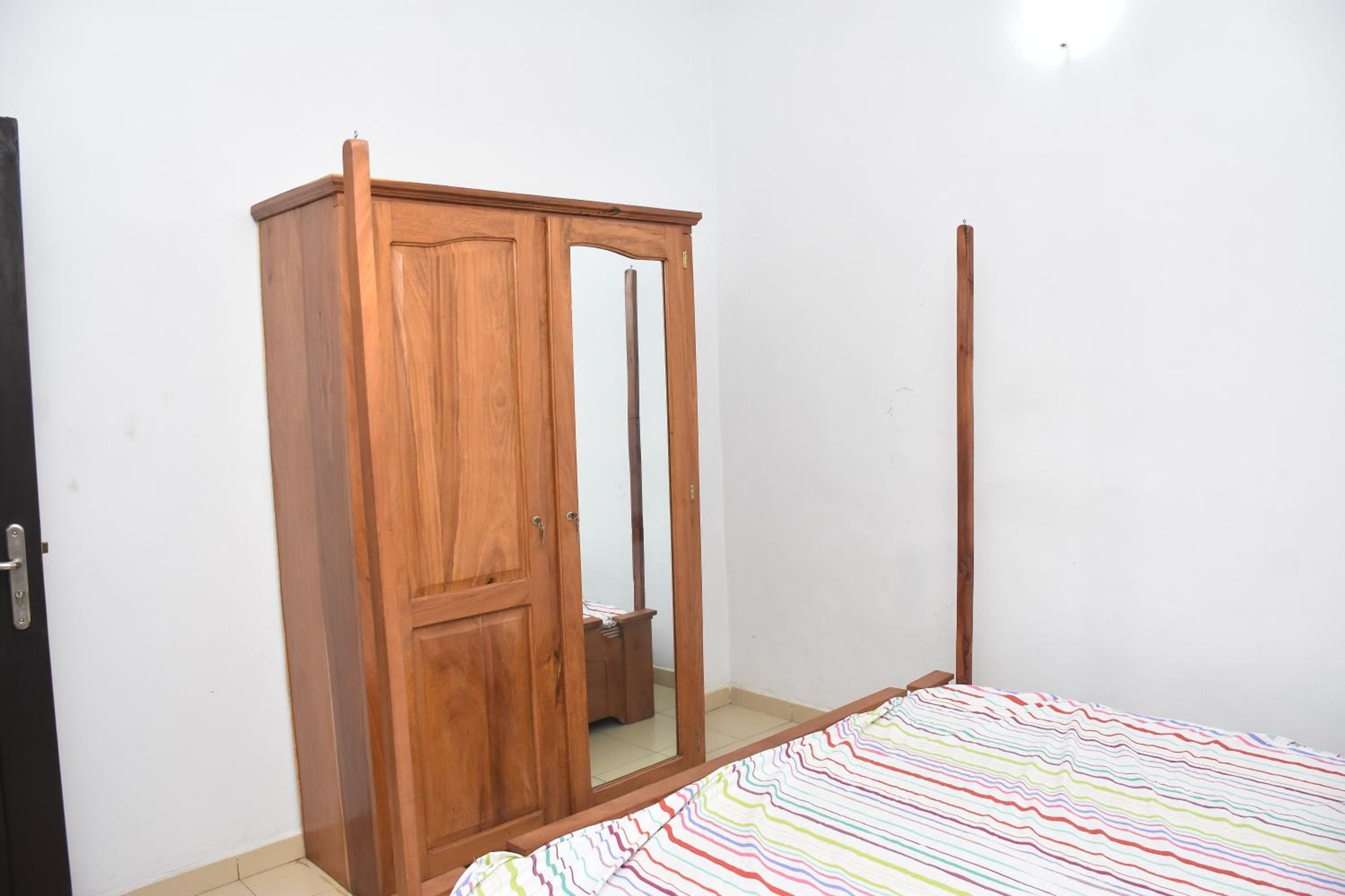 Deodat Guest House