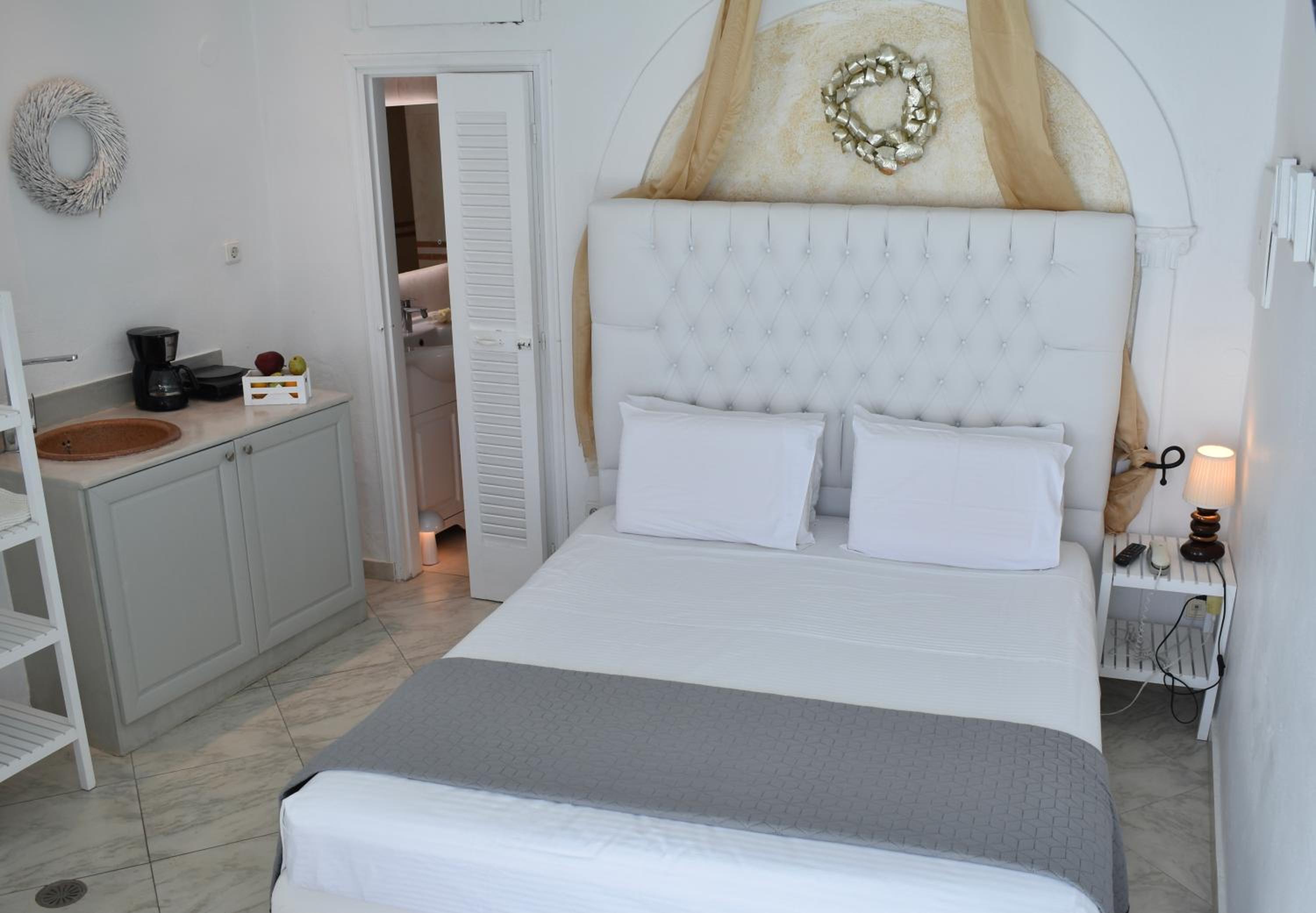 Aeolos Art and Eco Suites - Adults Only 84