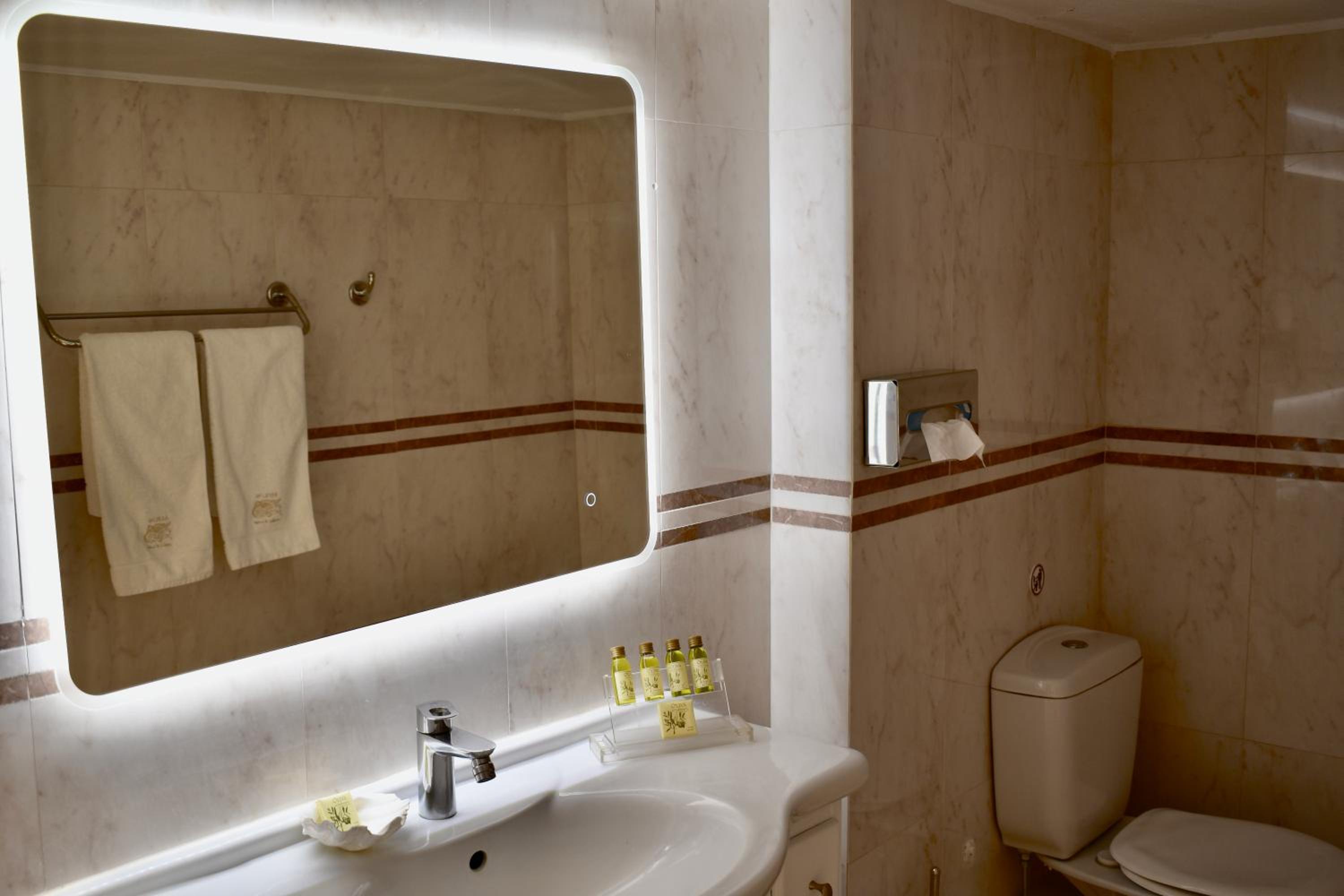 Aeolos Art and Eco Suites - Adults Only 91