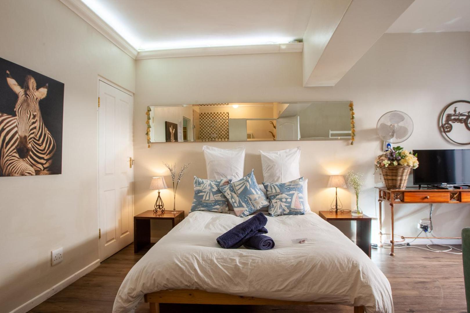 Bedrock Strand Family 4 Sleeper with Private Bathroom view 4