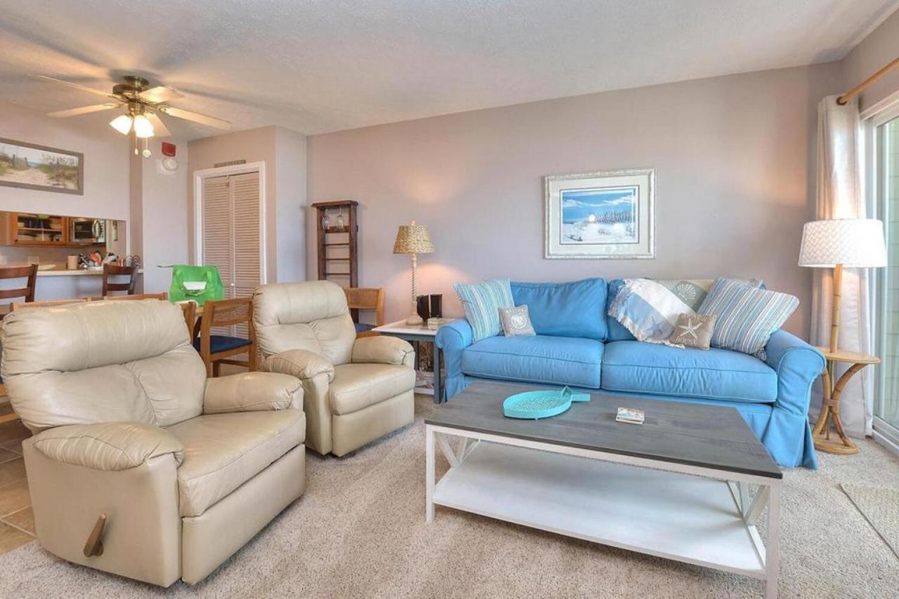 Oak Island Beach Villa 107- Stars & Seas view 3