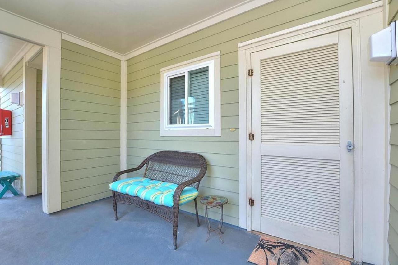 Oak Island Beach Villa 107- Stars & Seas view 2