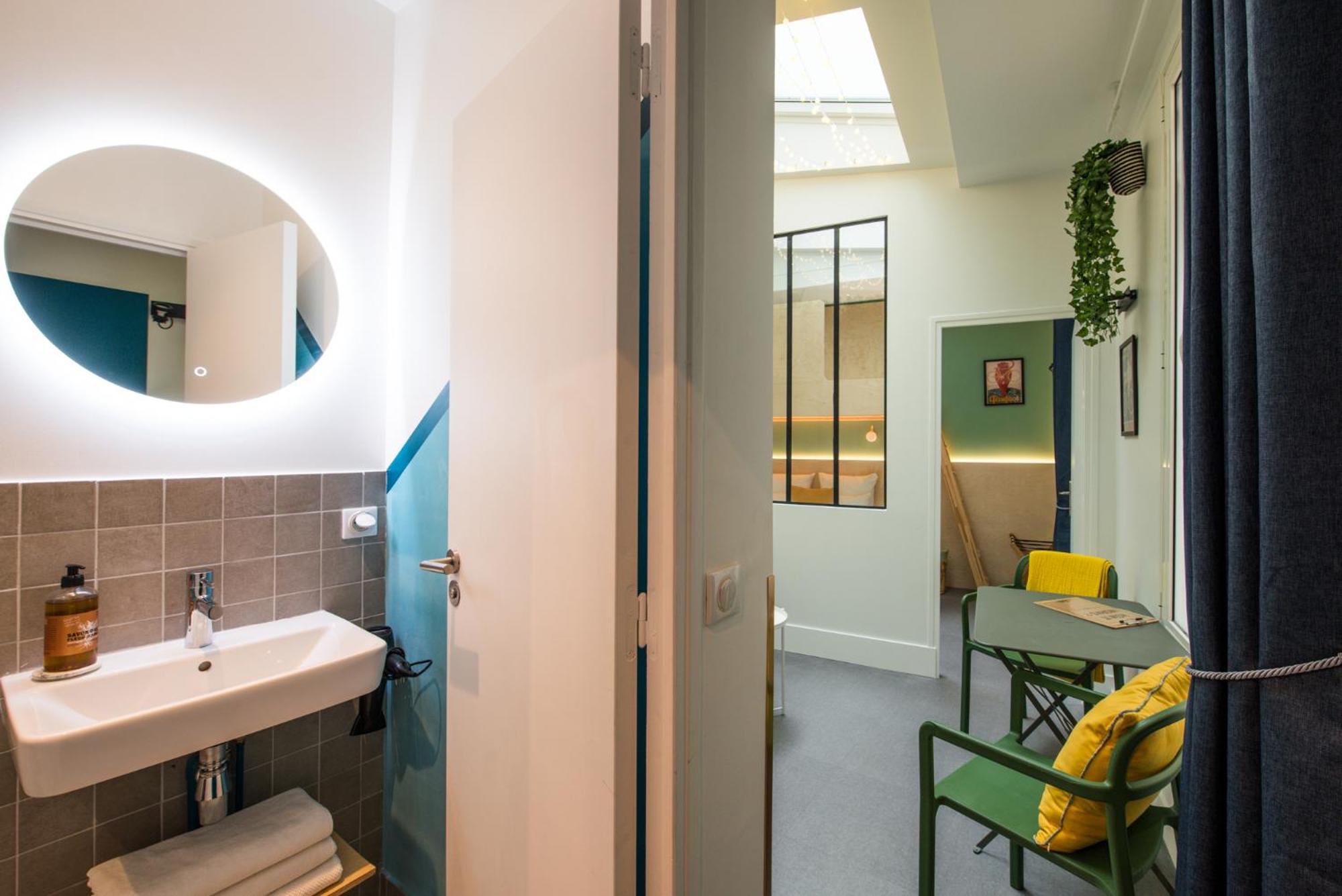 MAISON FRANCOIS Paris - Two rooms apartment or Studio - Linkable together