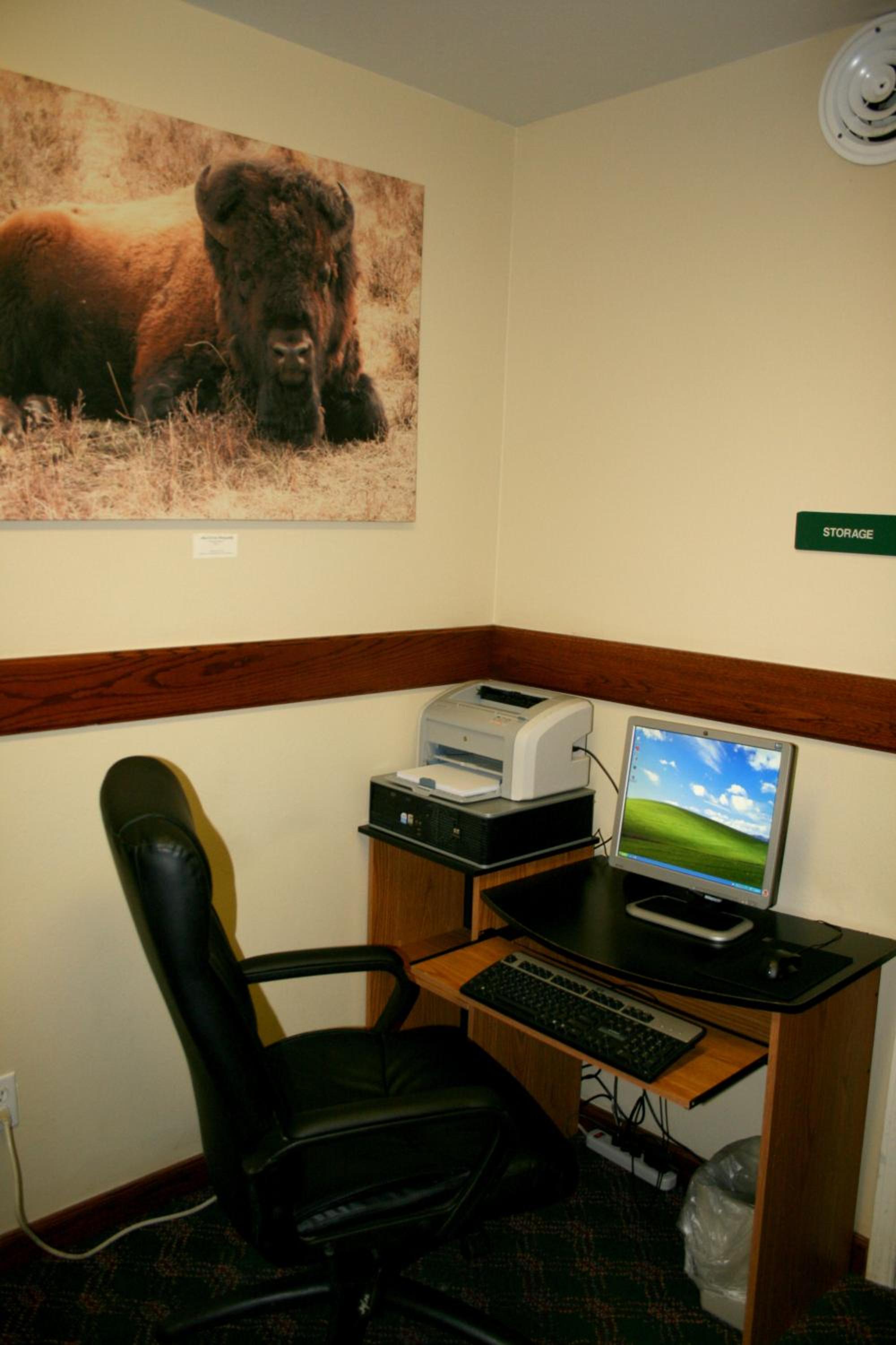 West Yellowstone Vacations - Yellowstone Lodge - Property Image 2