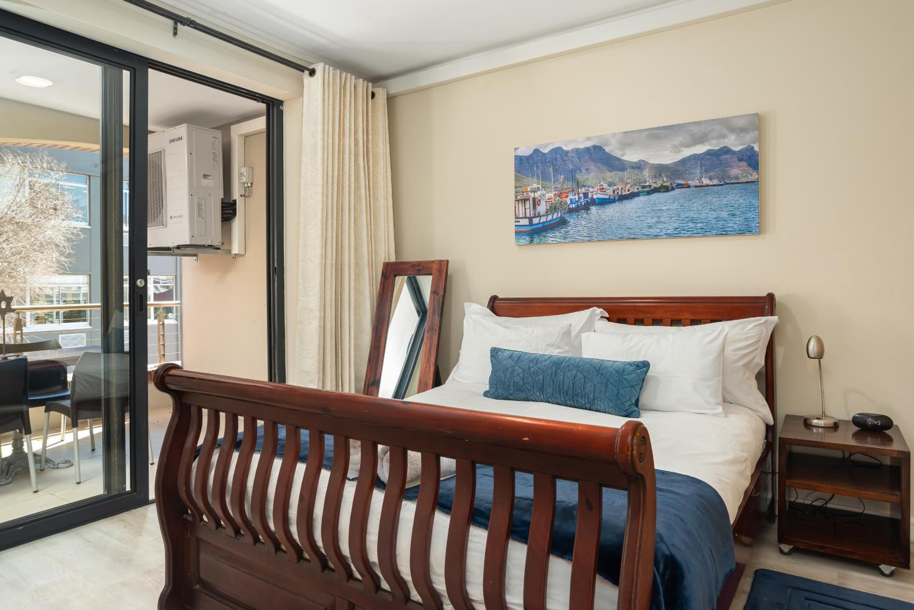 Rockwell Apartments