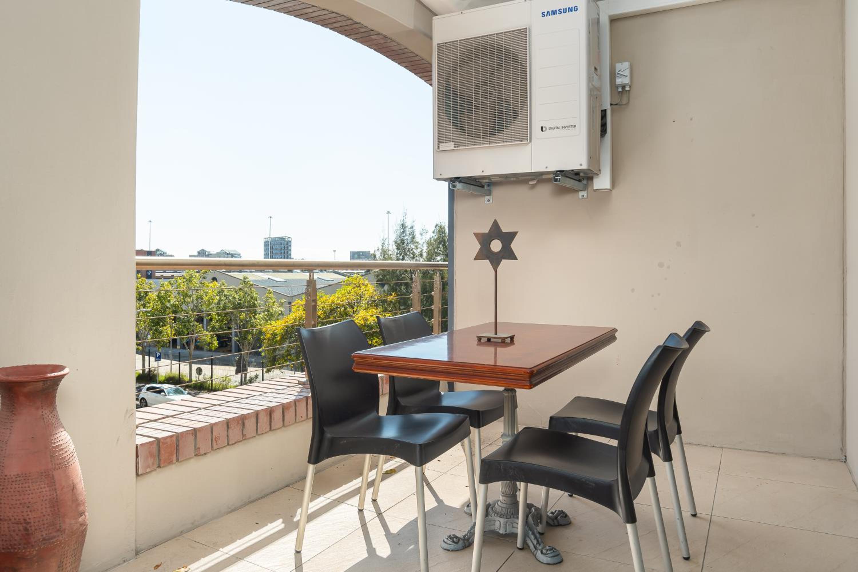 Rockwell Apartments