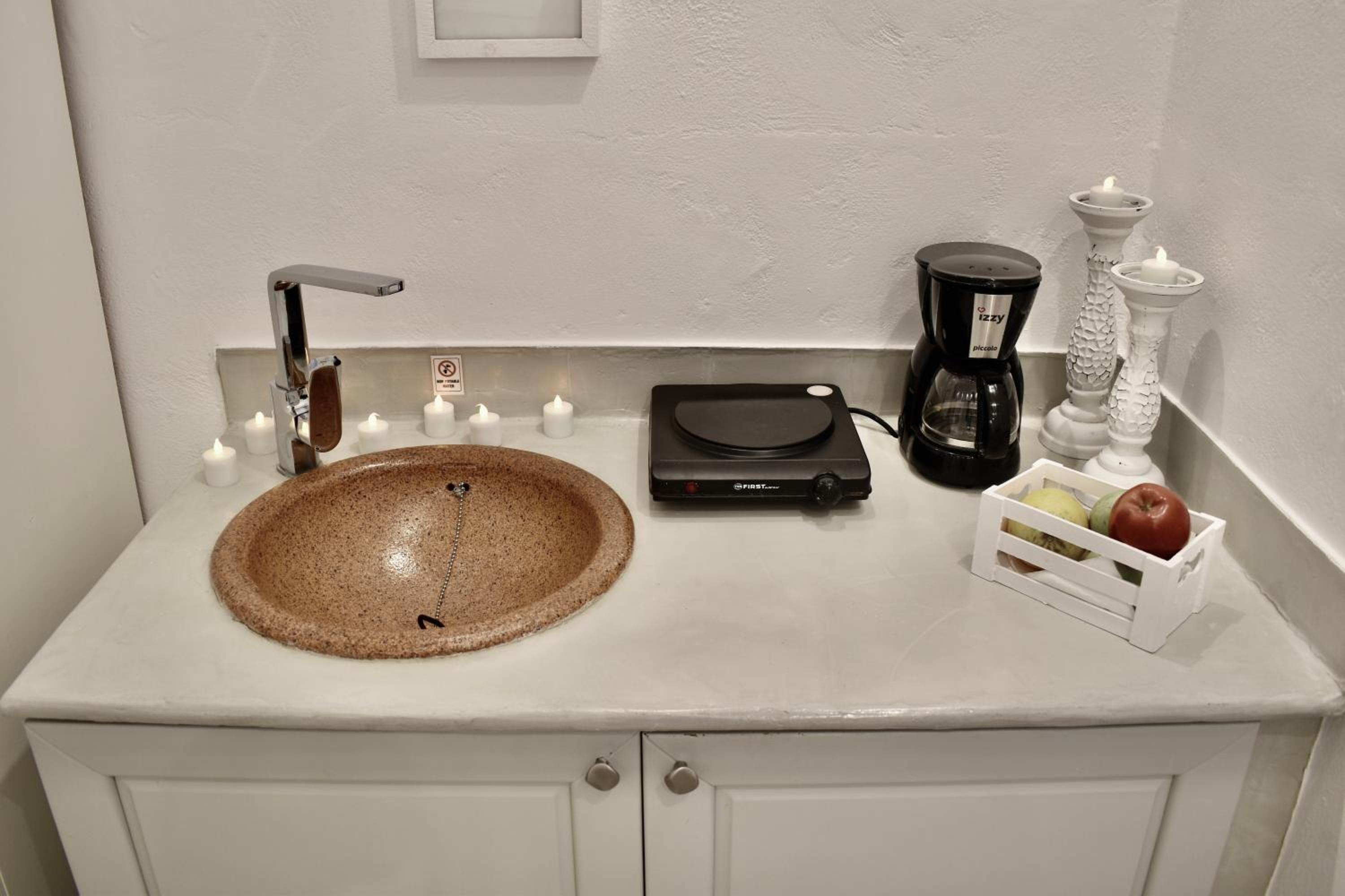 Aeolos Art and Eco Suites - Adults Only 109
