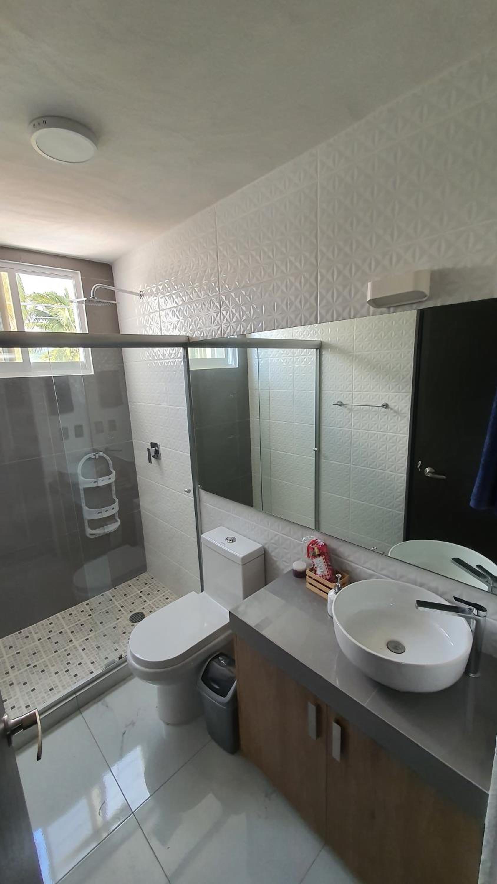 Hermoso departamento amueblado con alberca view 5