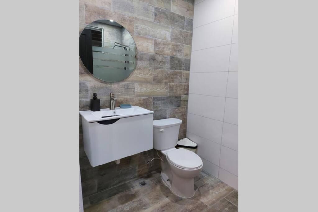 4to nivel 2 habitaciones 2 baños Alma Rosa I