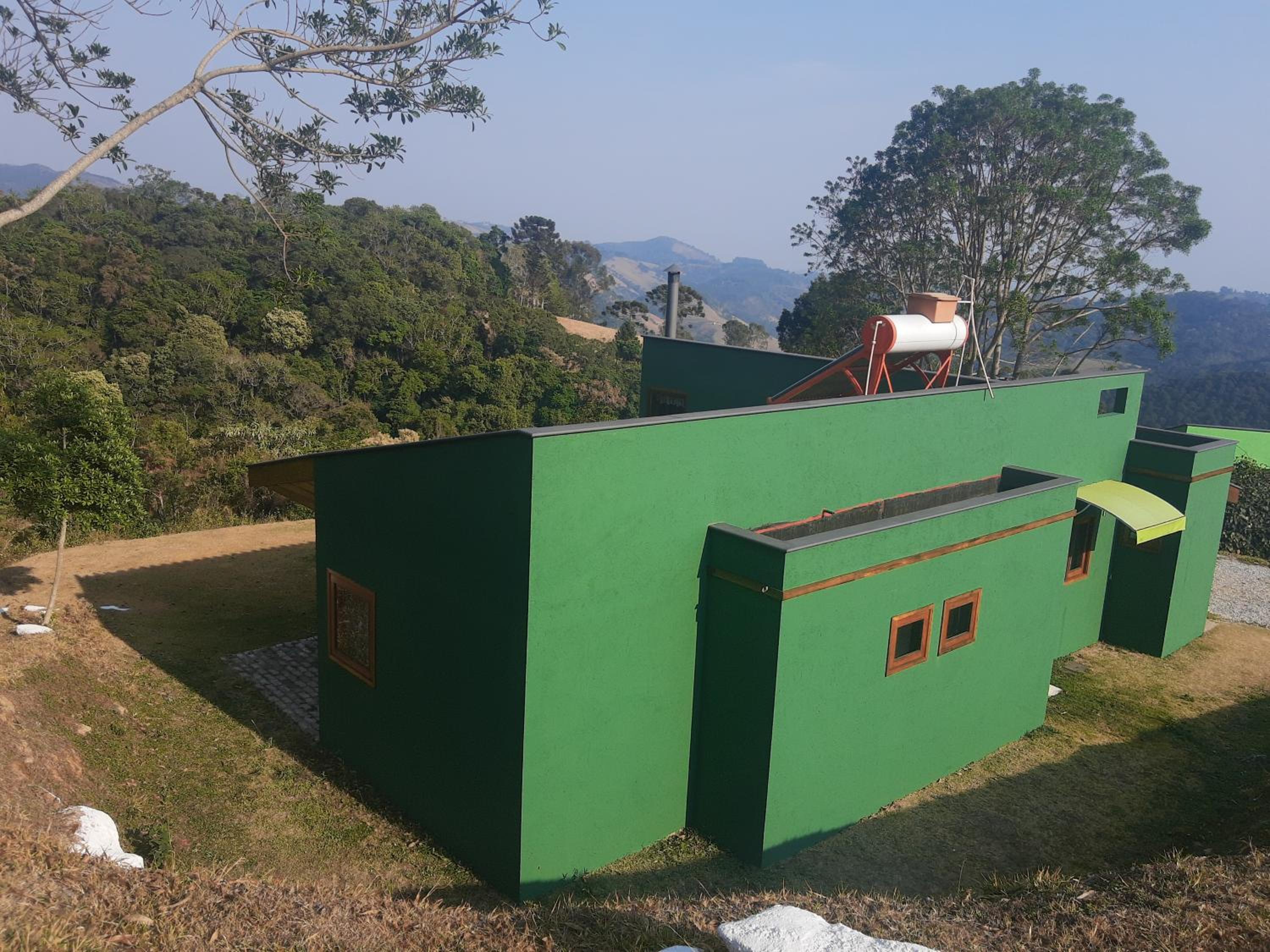 CASA NA MONTANHA